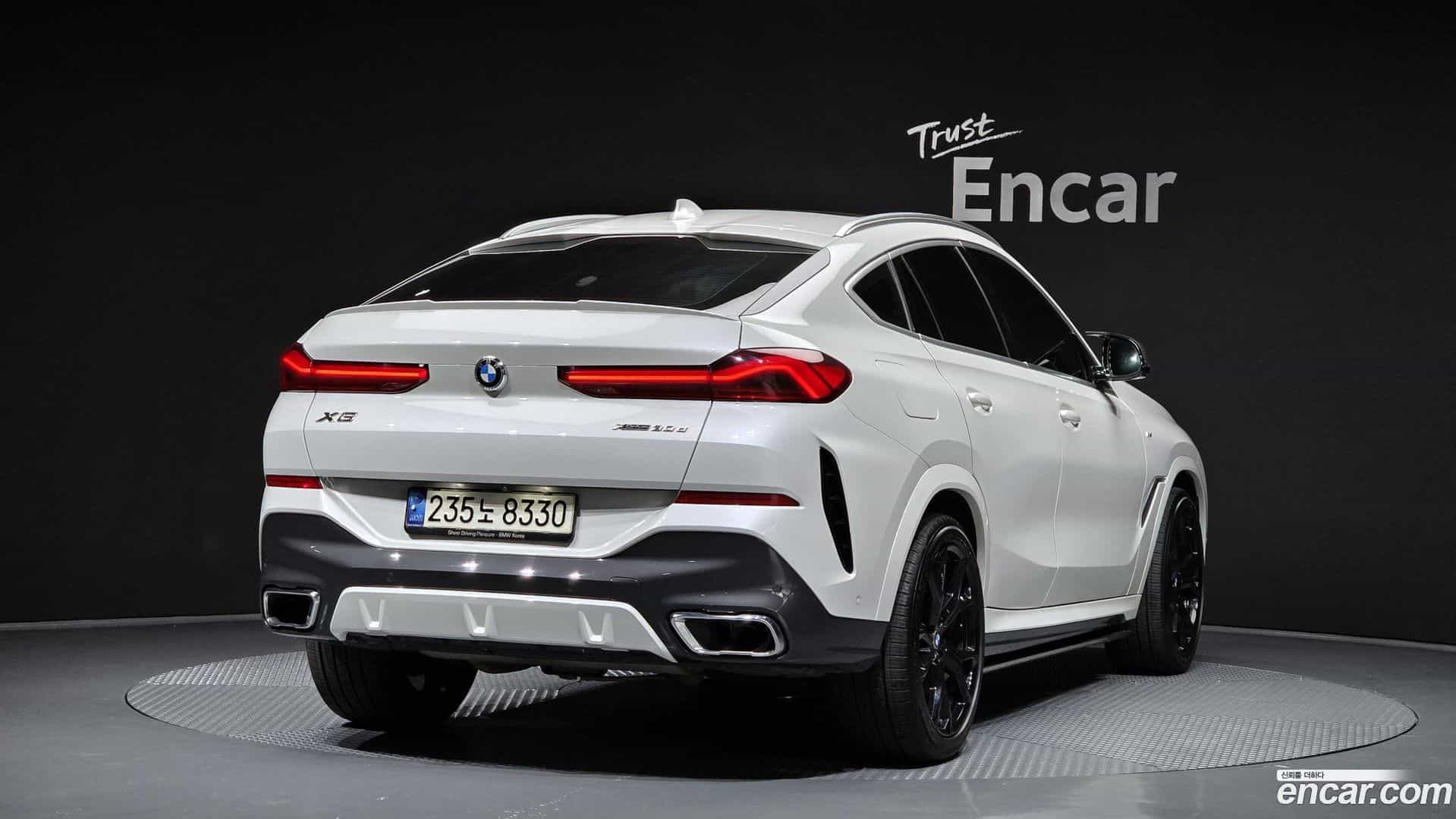 X6 BMW 2021.0-OUTER-002