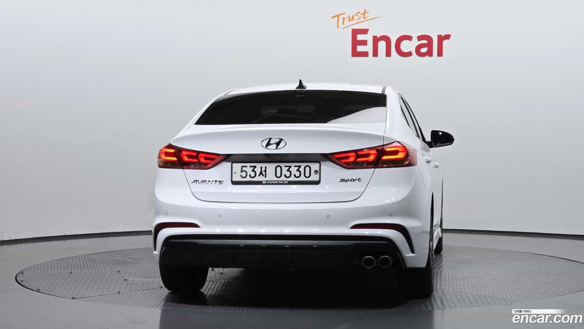 AVANTE Hyundai 2016.5-OUTER-004