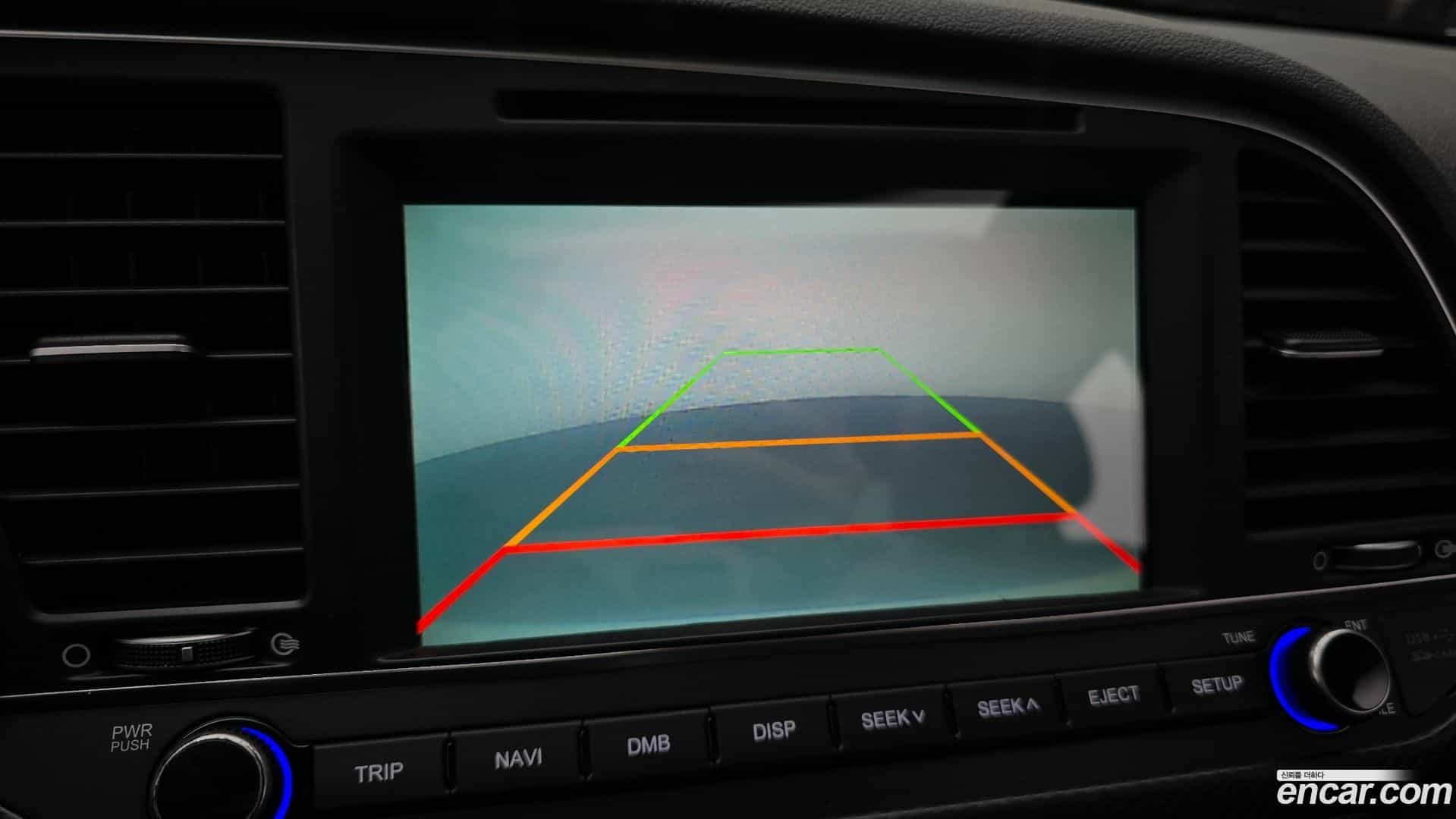 AVANTE Hyundai 2016.5-OPTION-019