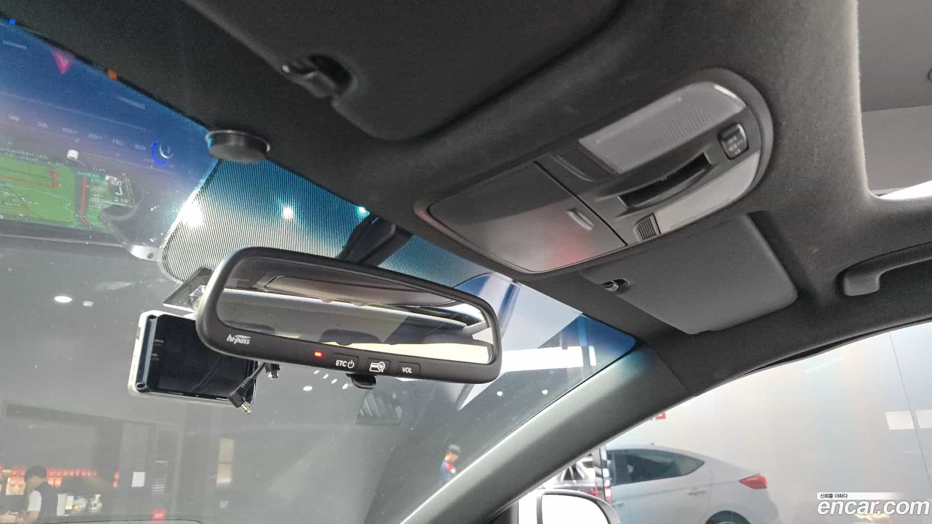 AVANTE Hyundai 2016.5-OPTION-022