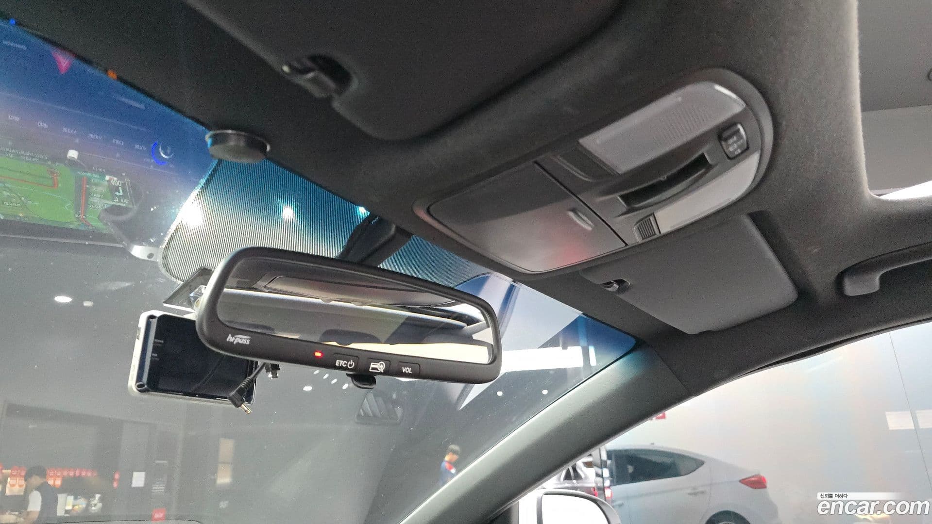 Main__Slider__Photo:AVANTE Hyundai 2016.5-17