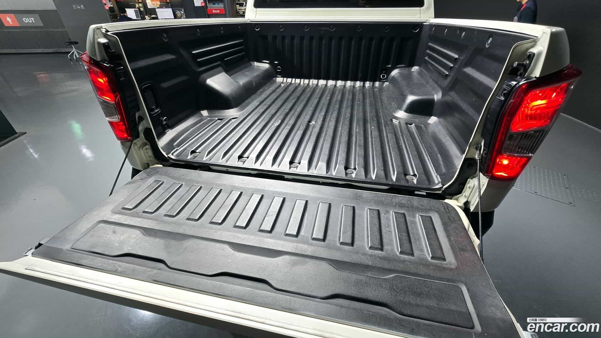 Rexton KG_Mobility_Ssangyong 2019.6-OPTION-024