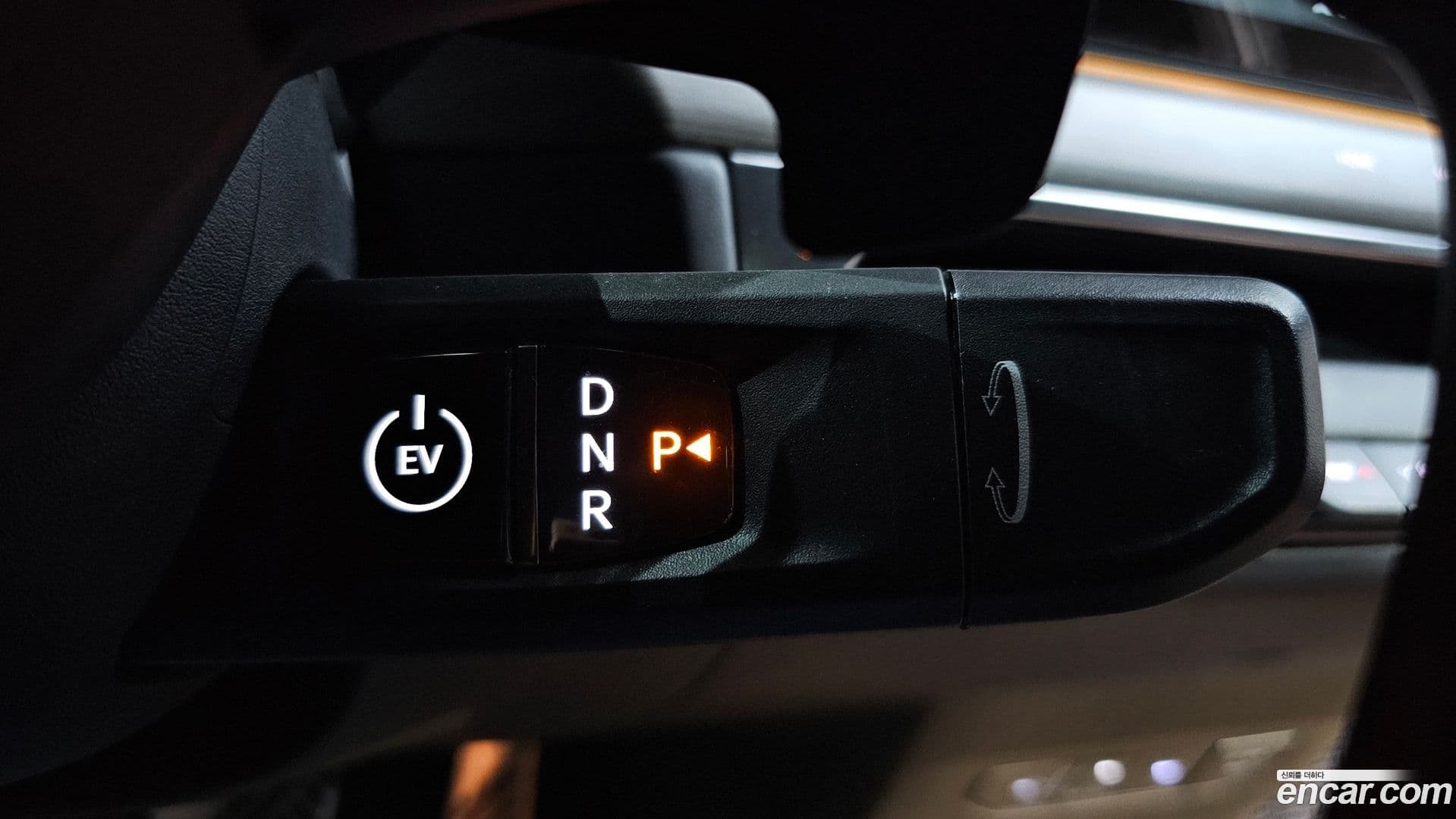 Main__Slider__Photo:EV9 Kia 2023.8-8