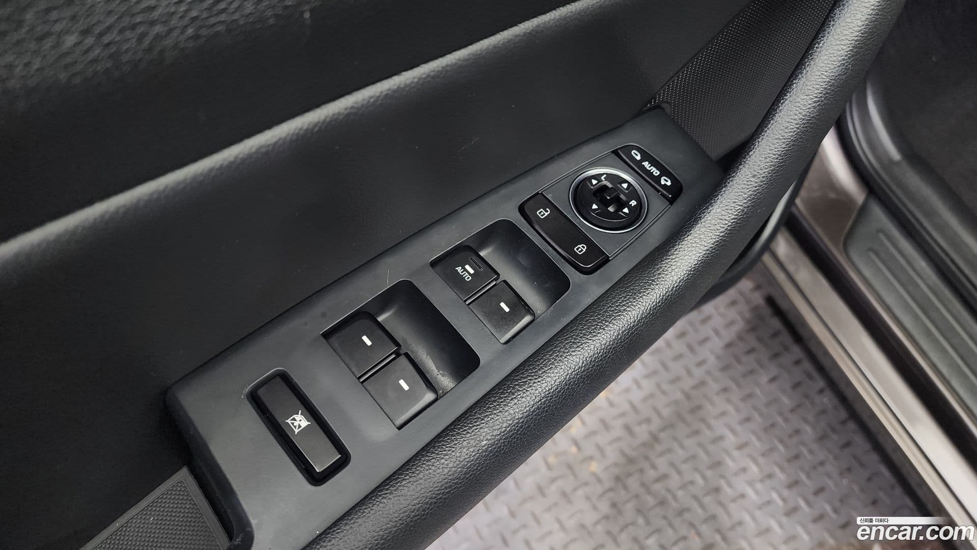 Main__Slider__Photo:Sonata Hyundai 2015.8-13