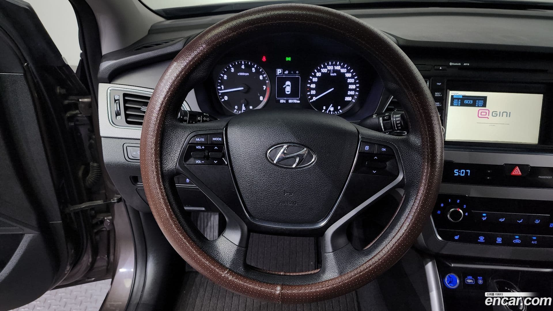 Main__Slider__Photo:Sonata Hyundai 2015.8-15