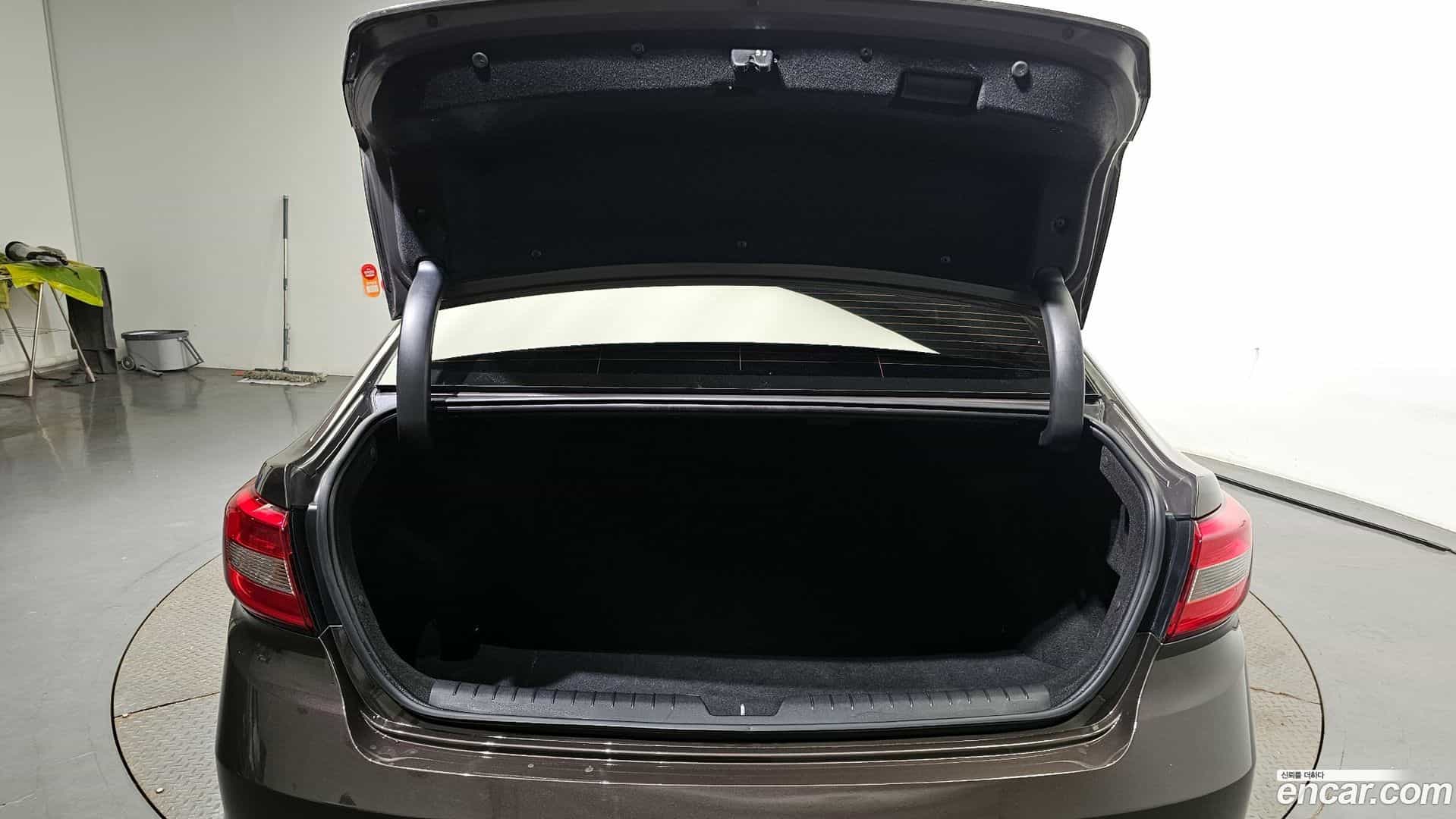 Sonata Hyundai 2015.8-OPTION-024