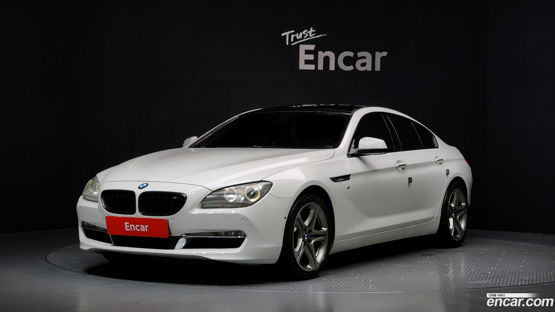 Main__Slider__Photo:6-Series BMW 2013.0-0