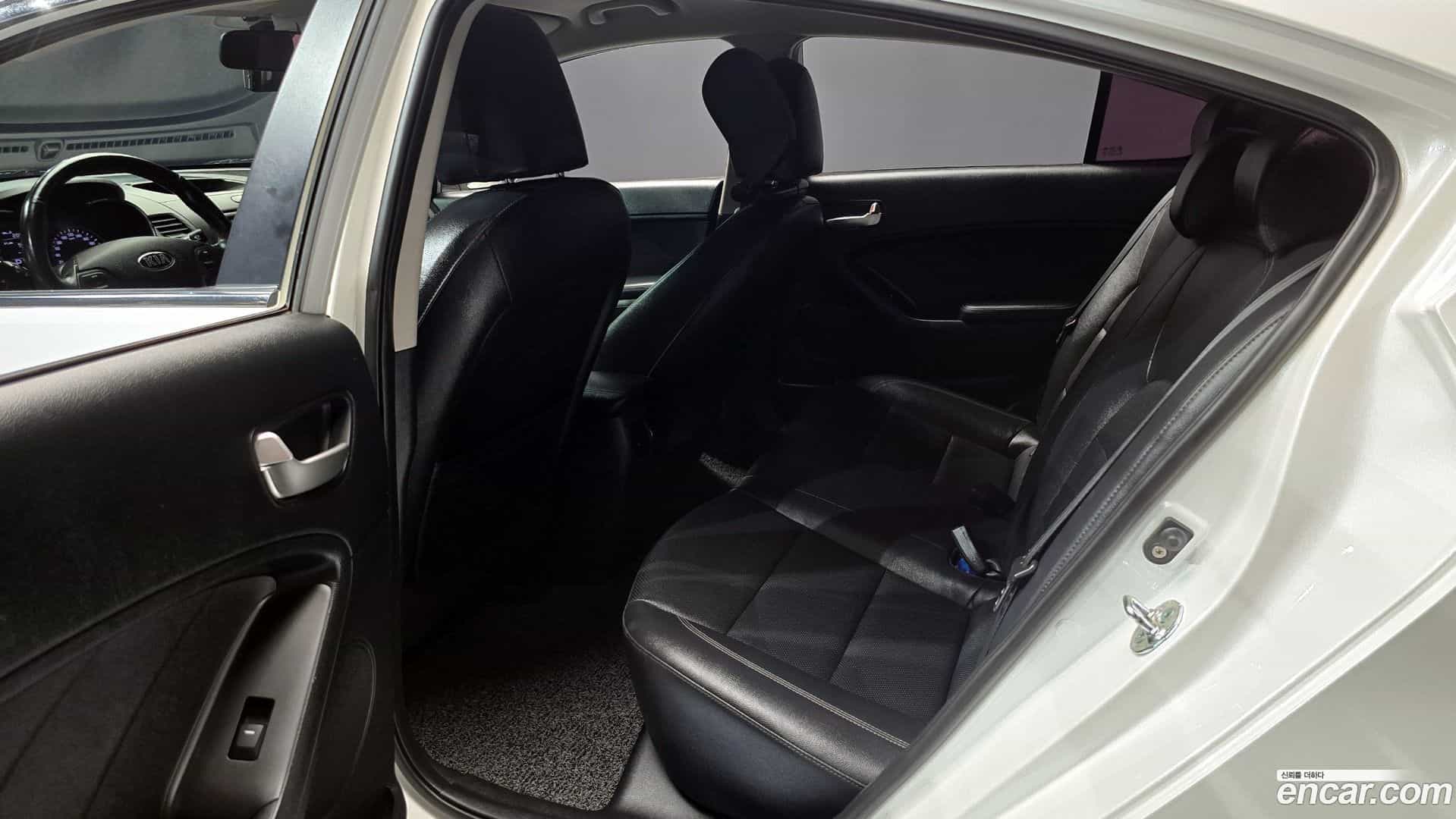 K3 Kia 2015.6-OPTION-017