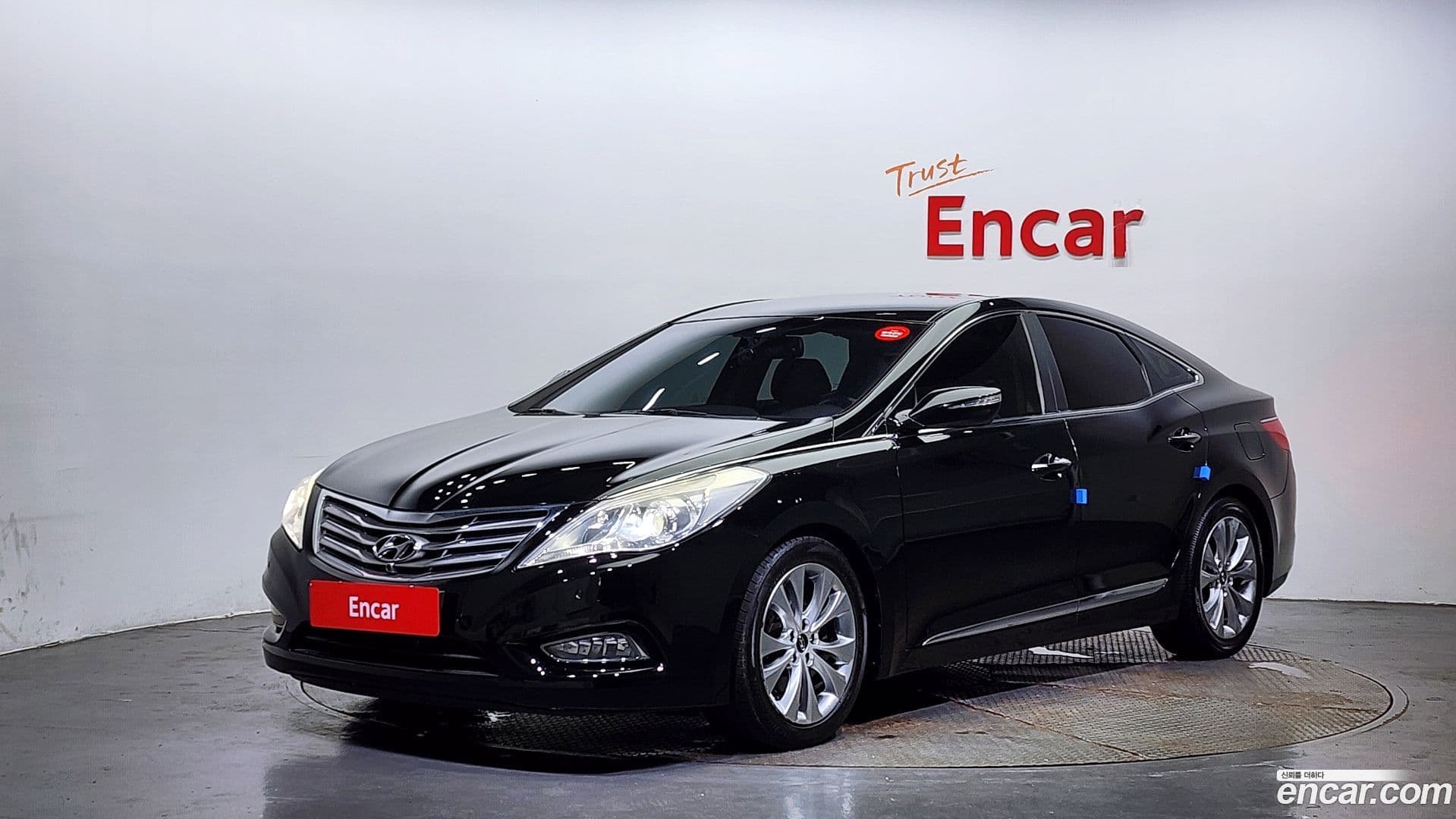 Main__Slider__Photo:Grandeur Hyundai 2012.0-0