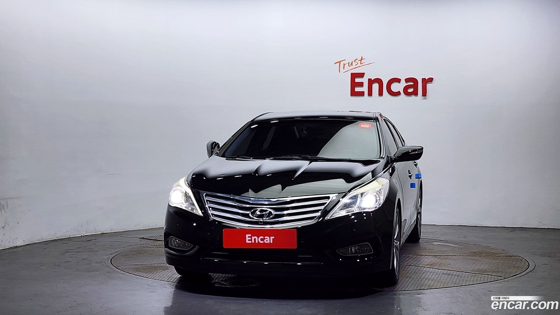 Main__Slider__Photo:Grandeur Hyundai 2012.0-2