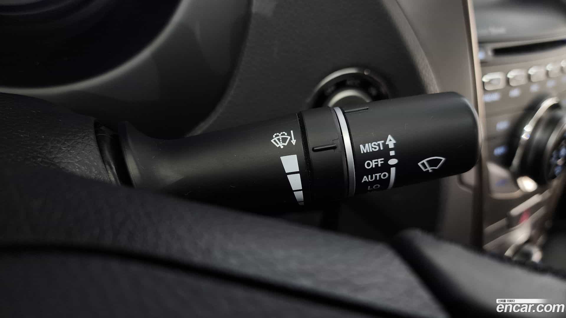 Grandeur Hyundai 2012.0-OPTION-020