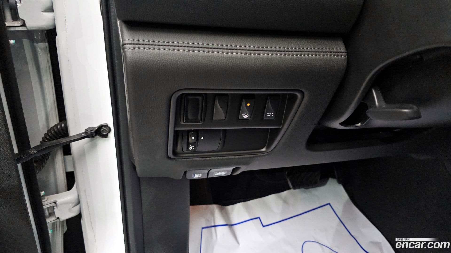 Main__Slider__Photo:QM6 Renault-KoreaSamsung 2020.9-12