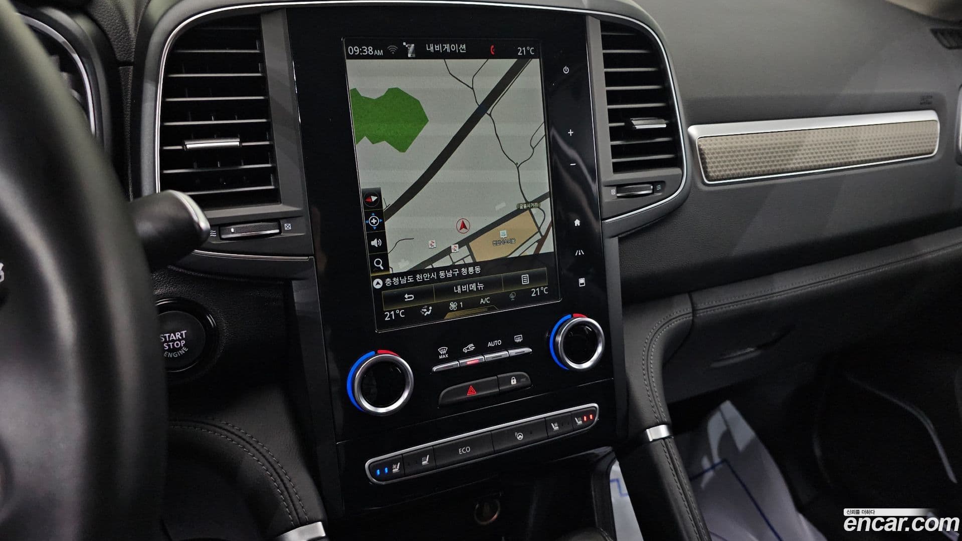 Main__Slider__Photo:QM6 Renault-KoreaSamsung 2020.9-15