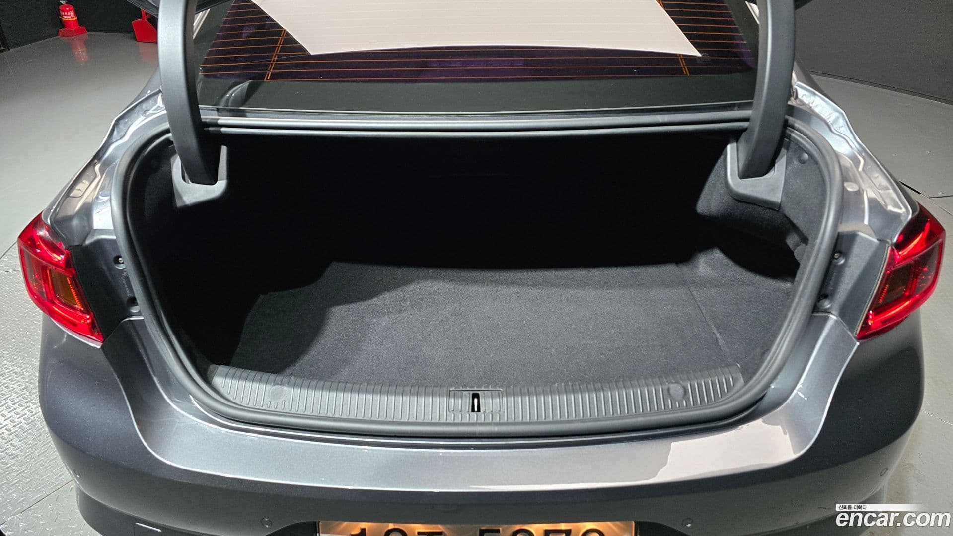 Main__Slider__Photo:SM6 Renault Korea 2016.11-19