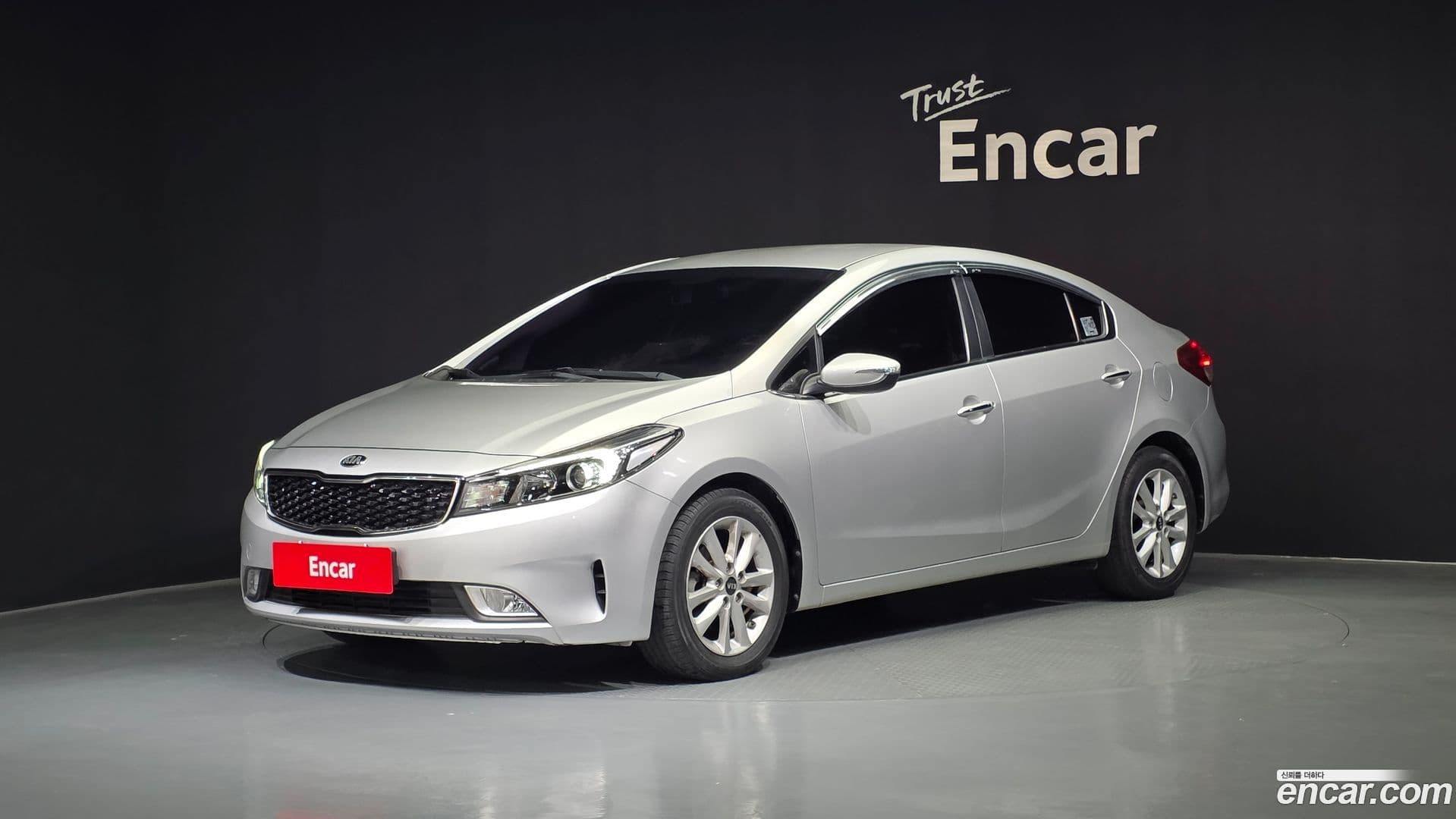 Main__Slider__Photo:K3 Kia 2016.9-0