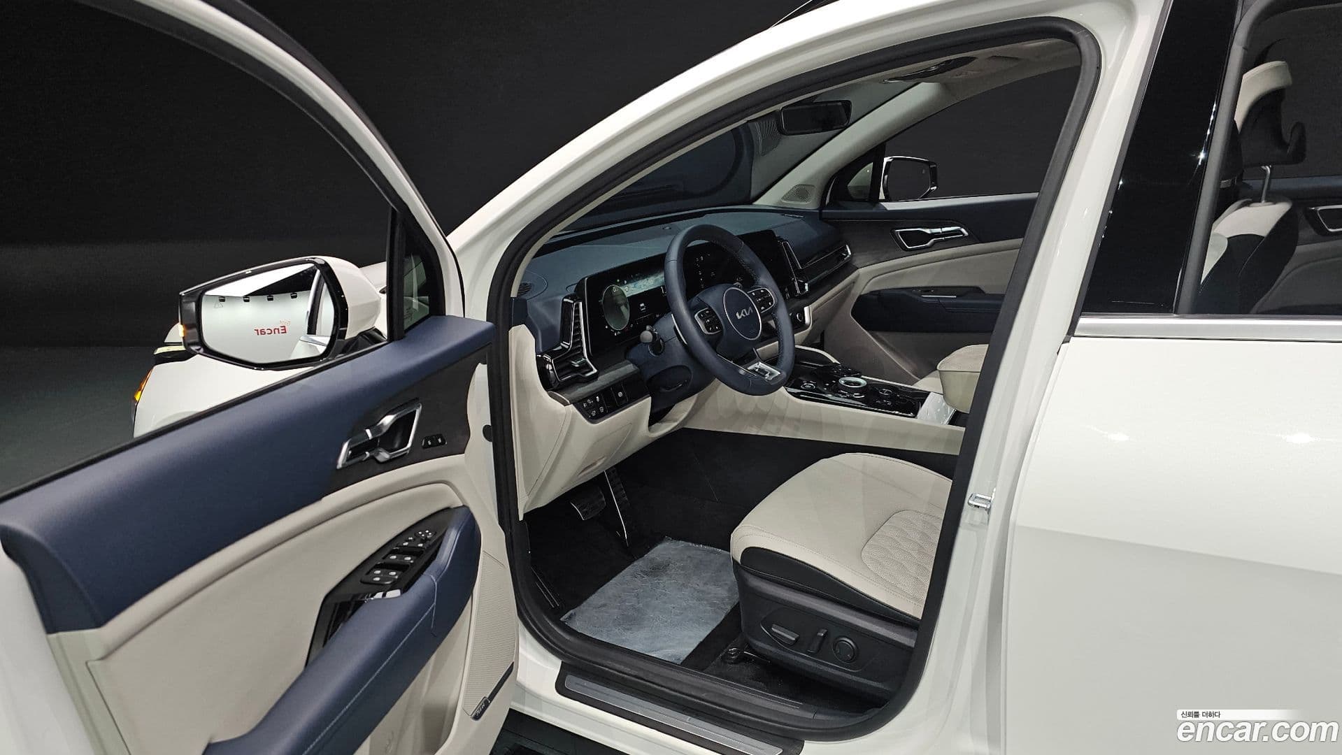 Main__Slider__Photo:Sportage Kia 2023.5-10