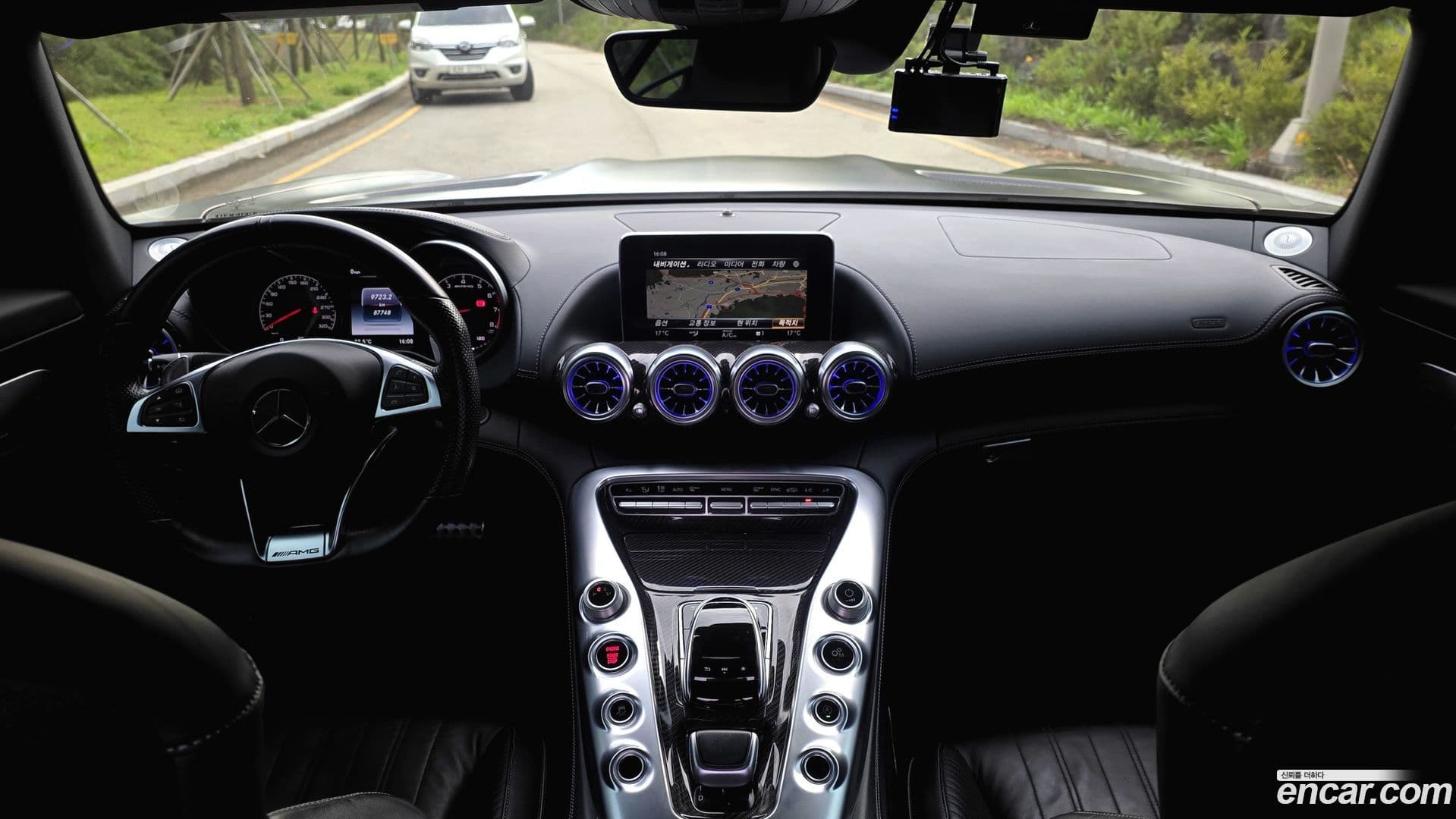 Main__Slider__Photo:AMG GT Mercedes-Benz 2017.3-9