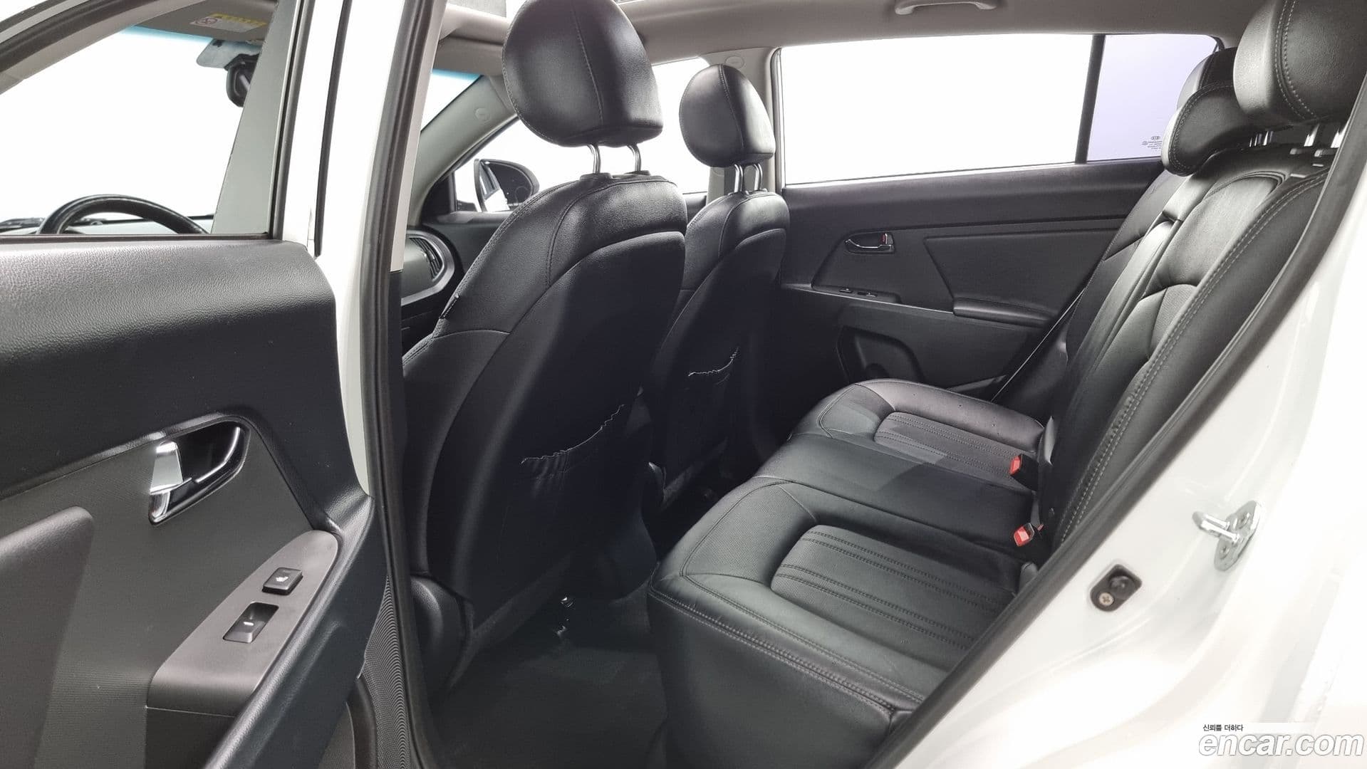 Main__Slider__Photo:Sportage Kia 2012.8-11