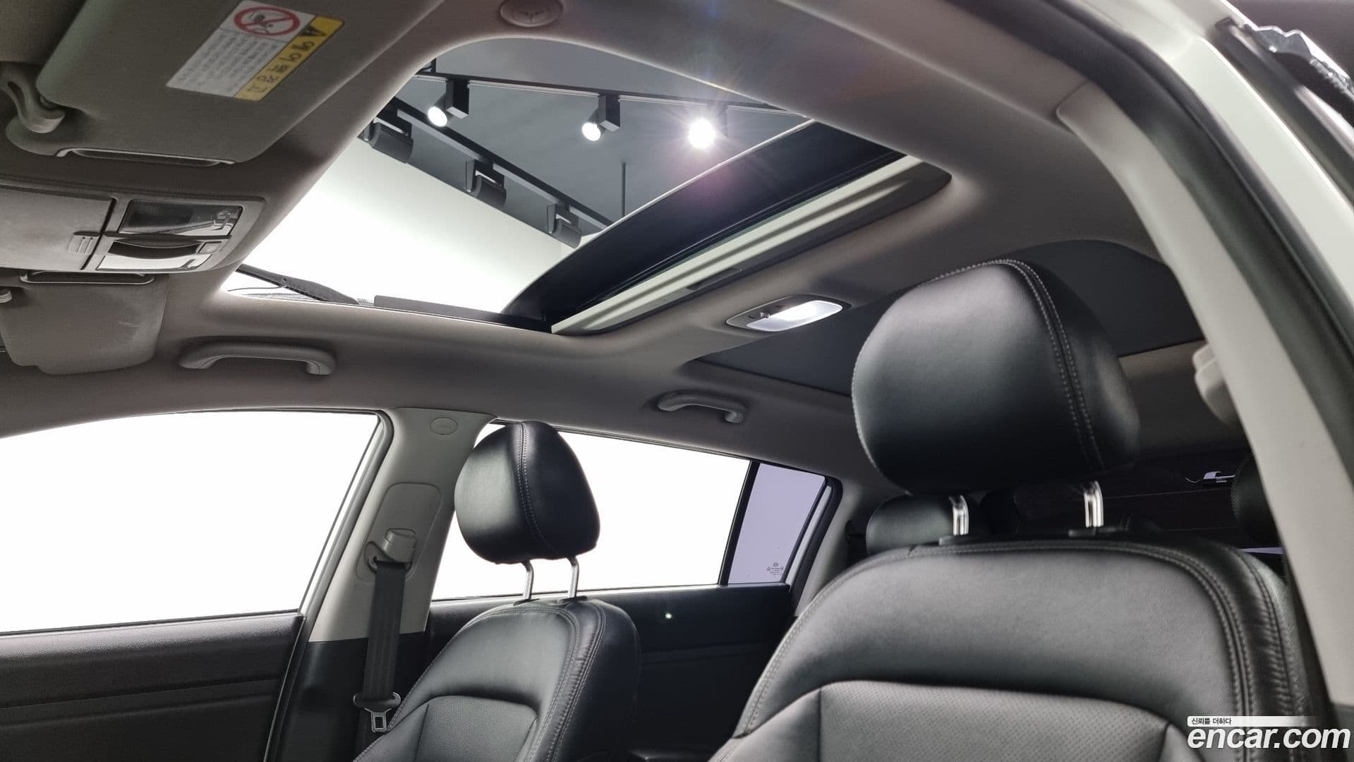 Main__Slider__Photo:Sportage Kia 2012.8-16