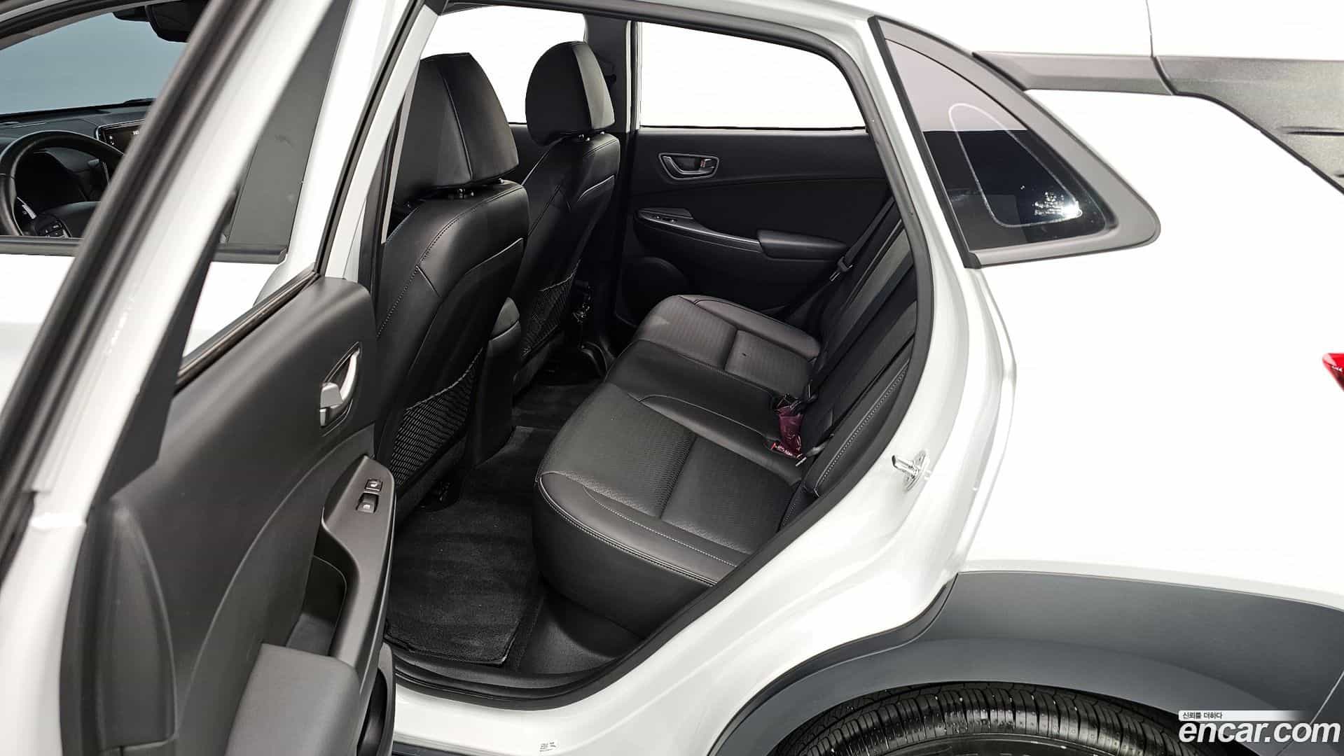 Kona Hyundai 2020.11-OPTION-015