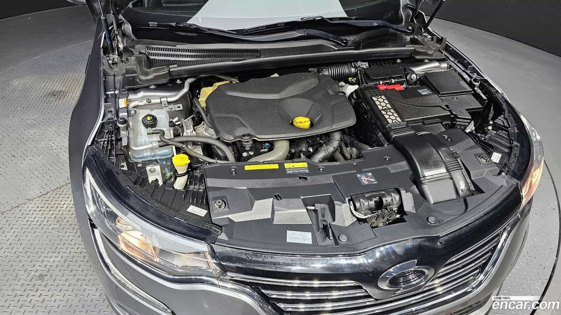 SM6 Renault Korea 2016.10-INNER-006