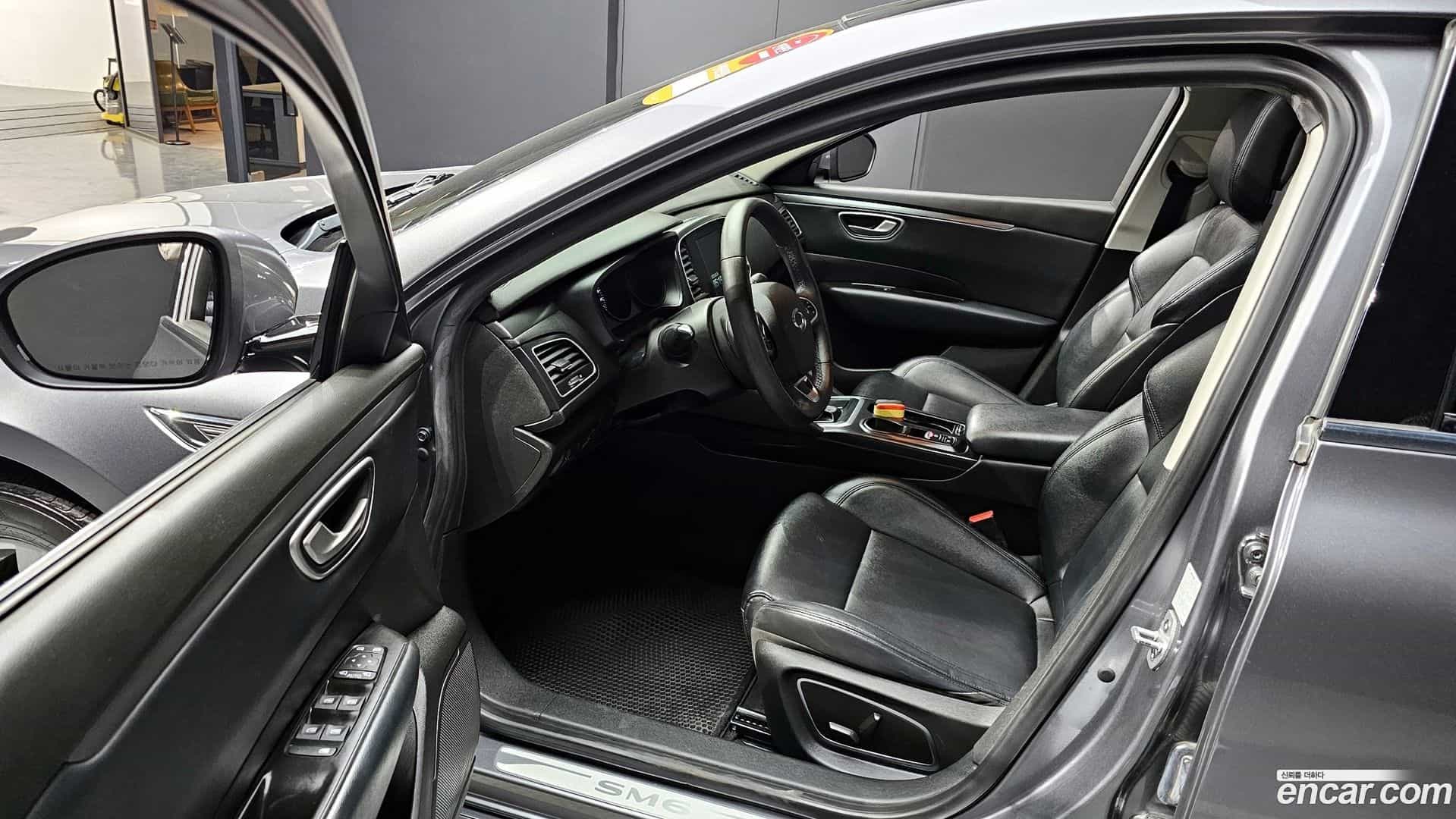SM6 Renault Korea 2016.10-INNER-010