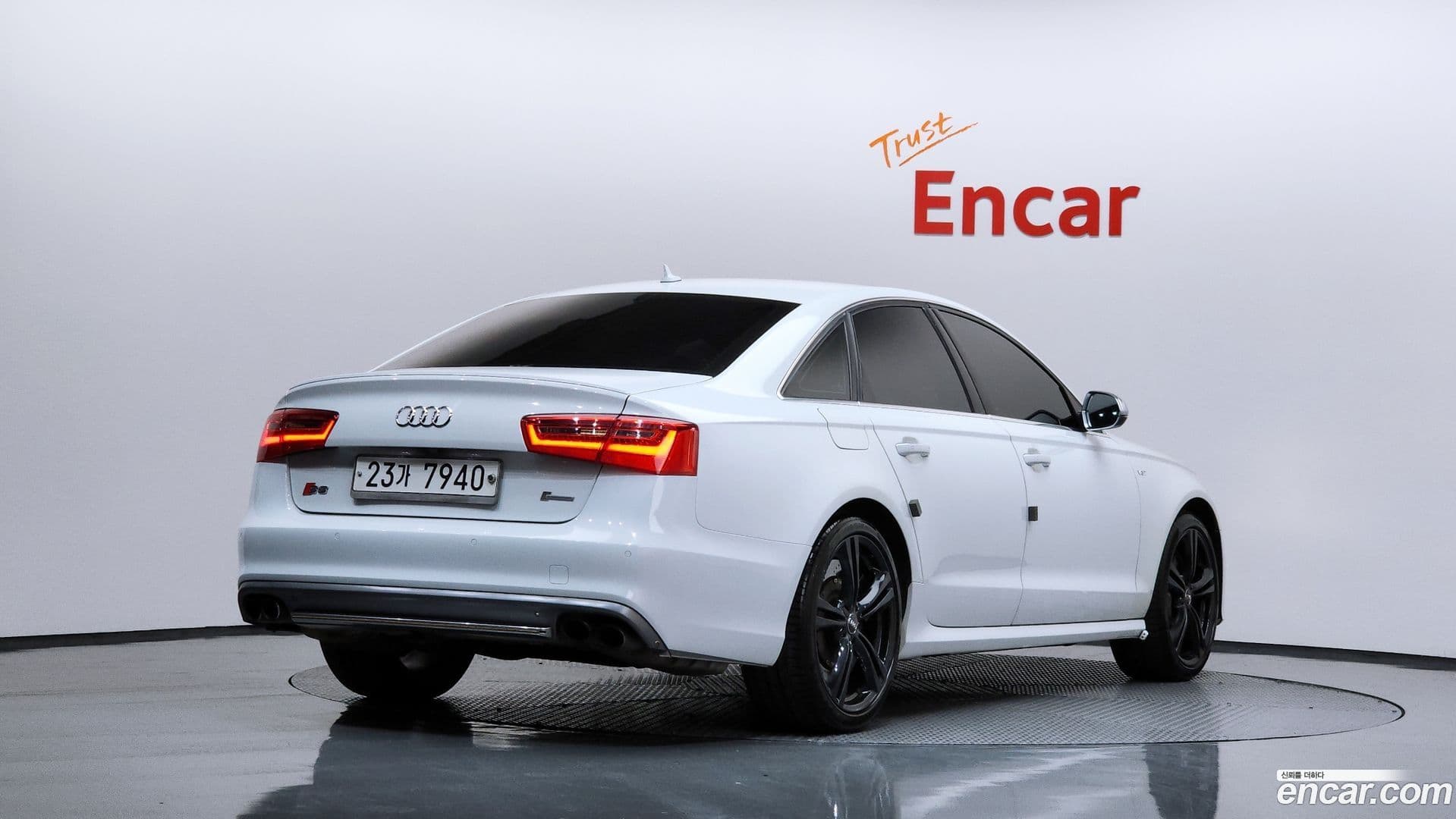 Main__Slider__Photo:S6 Audi 2013.7-1