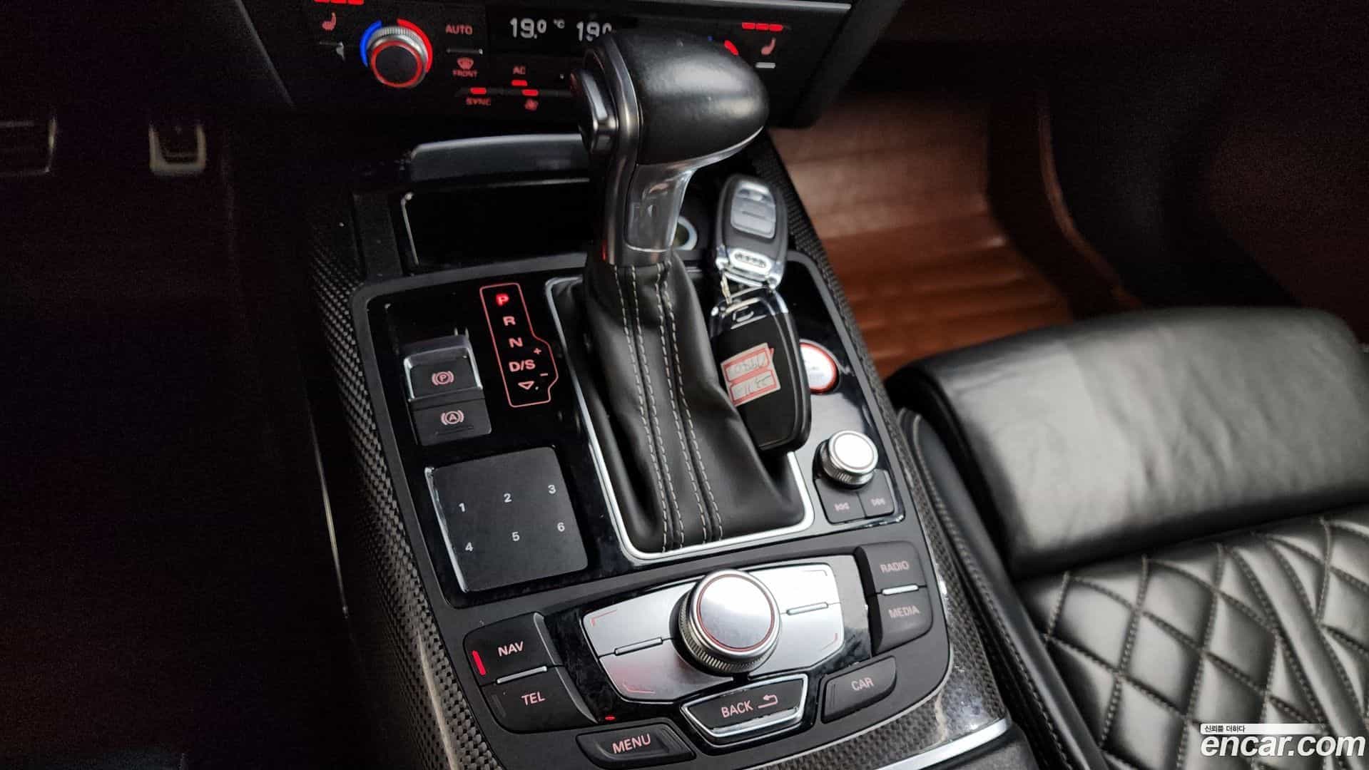 S6 Audi 2013.7-INNER-009