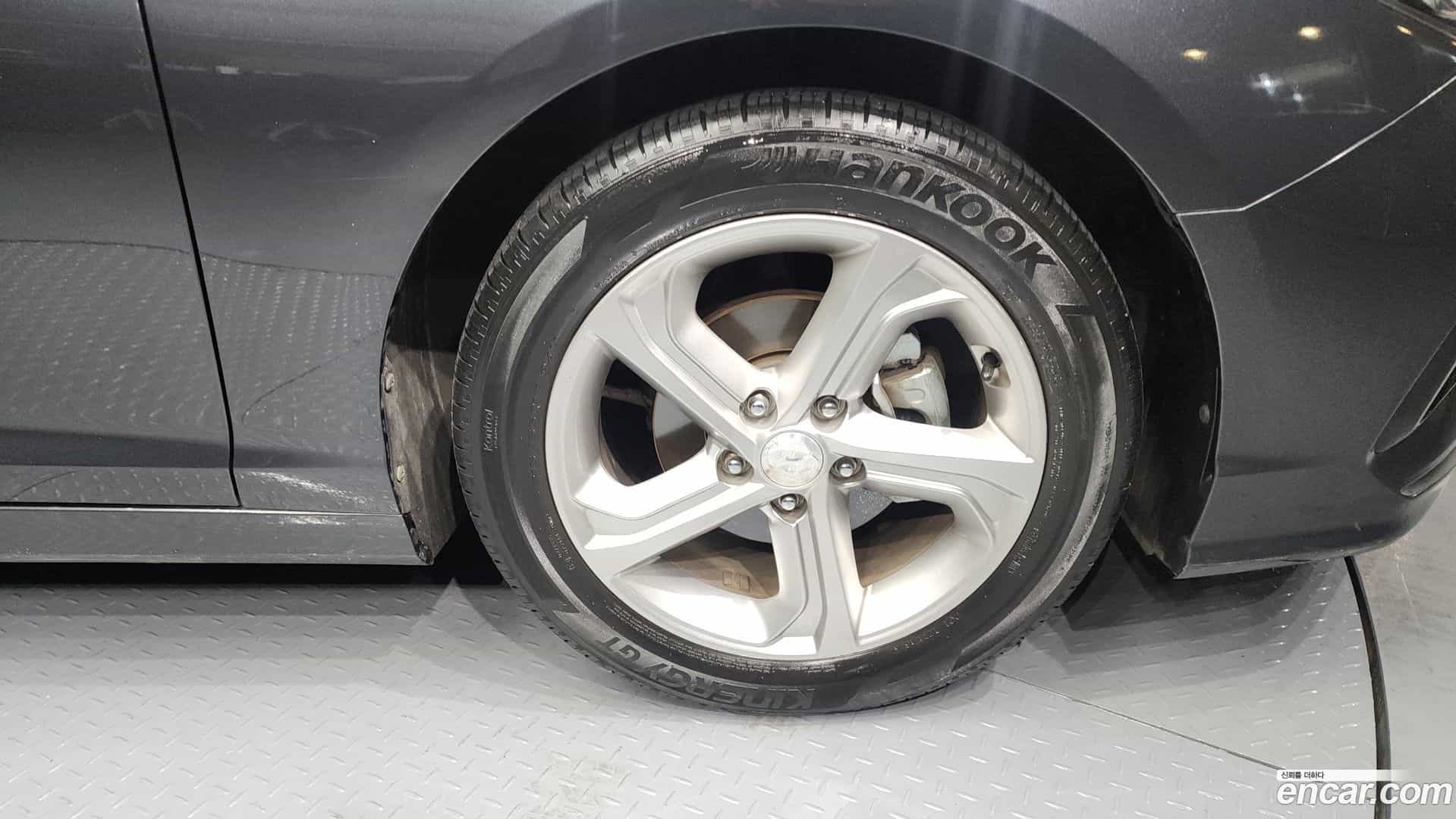 Sonata Hyundai 2019.0-OUTER-005