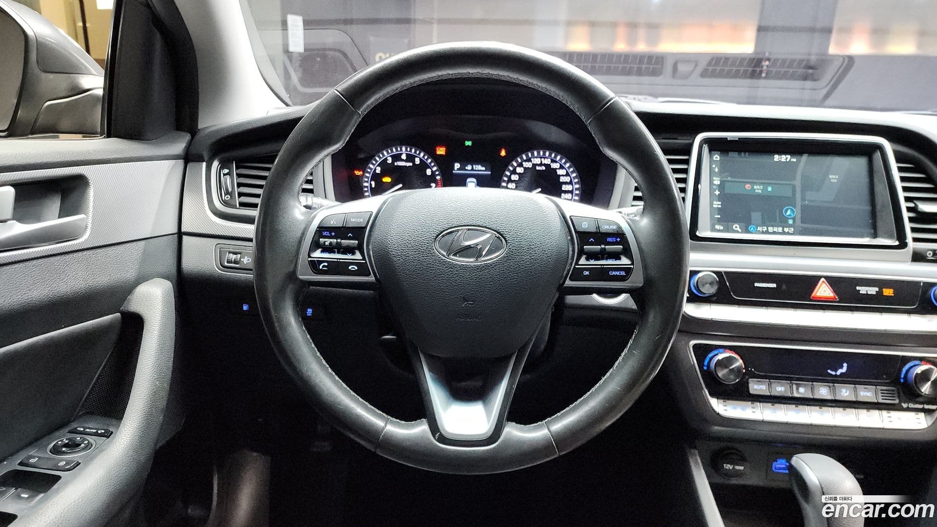 Main__Slider__Photo:Sonata Hyundai 2019.0-12