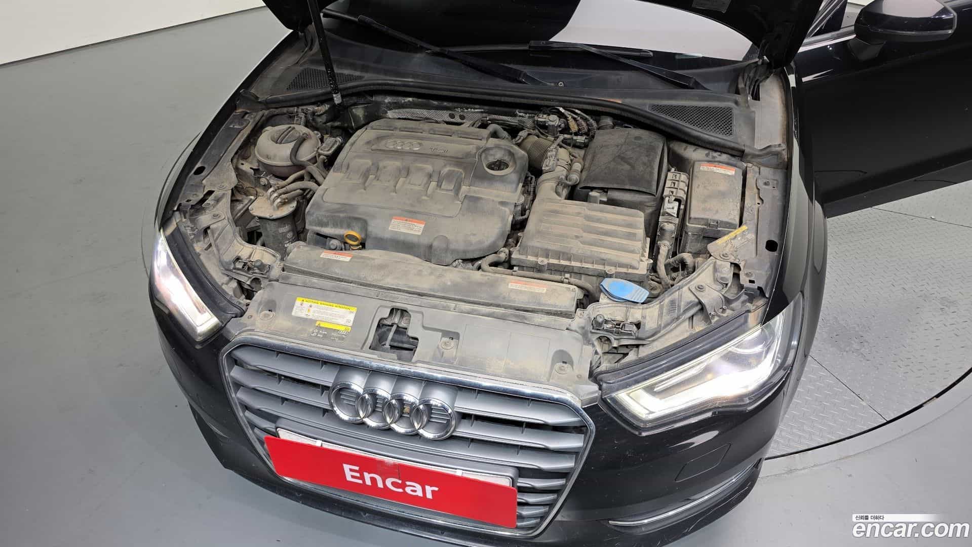 A3 Audi 2015.10-INNER-006