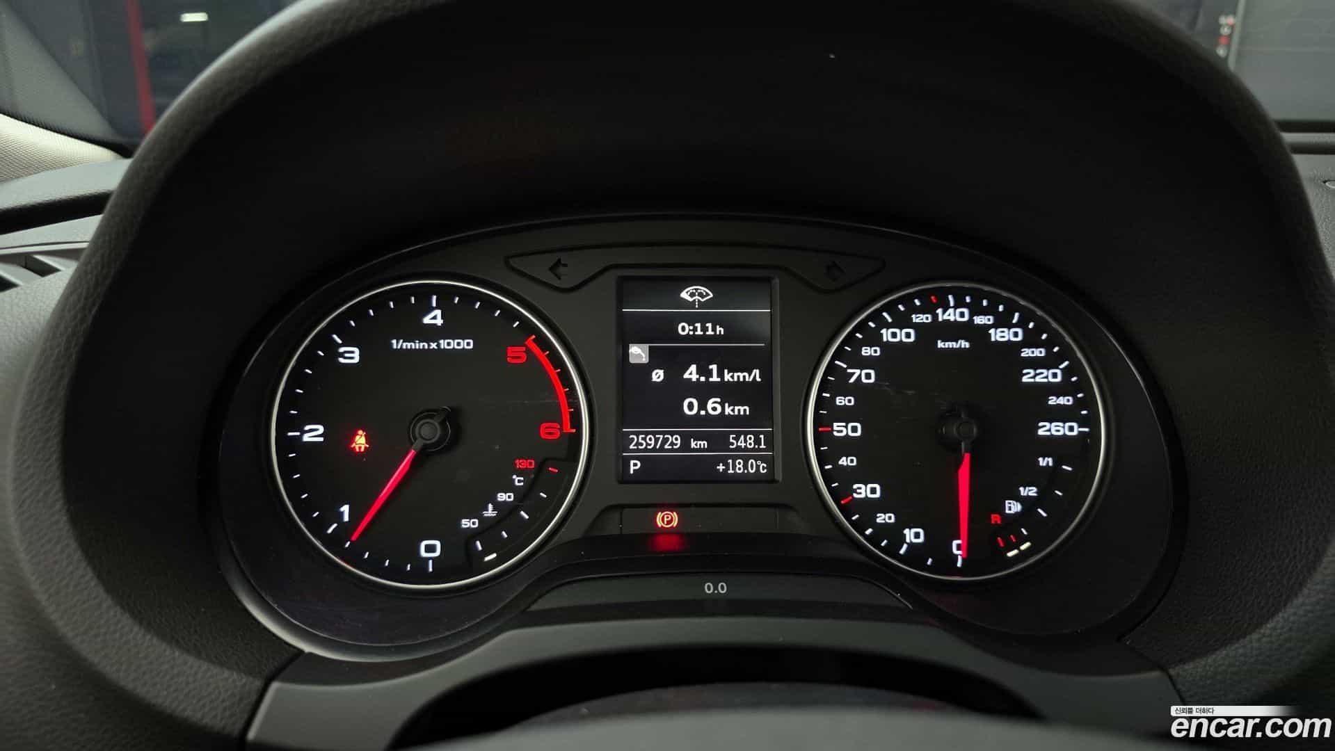 A3 Audi 2015.10-INNER-008