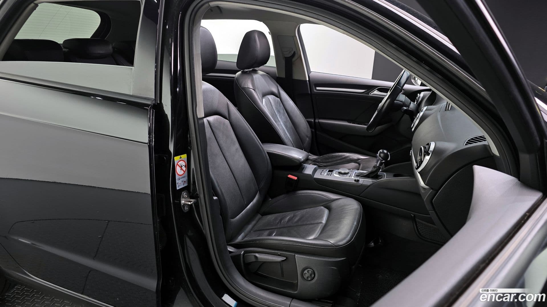 Main__Slider__Photo:A3 Audi 2015.10-11