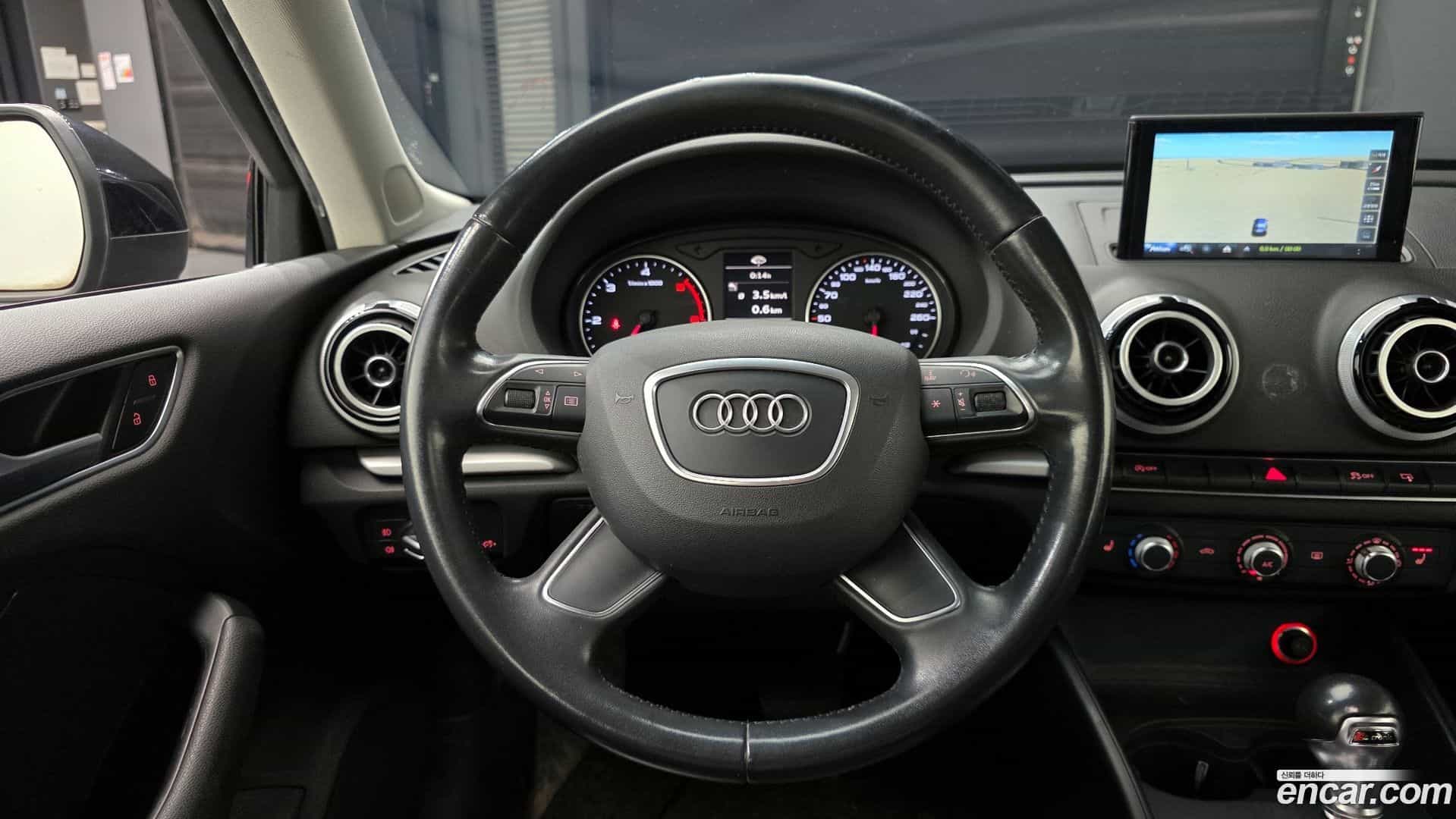 A3 Audi 2015.10-OPTION-017