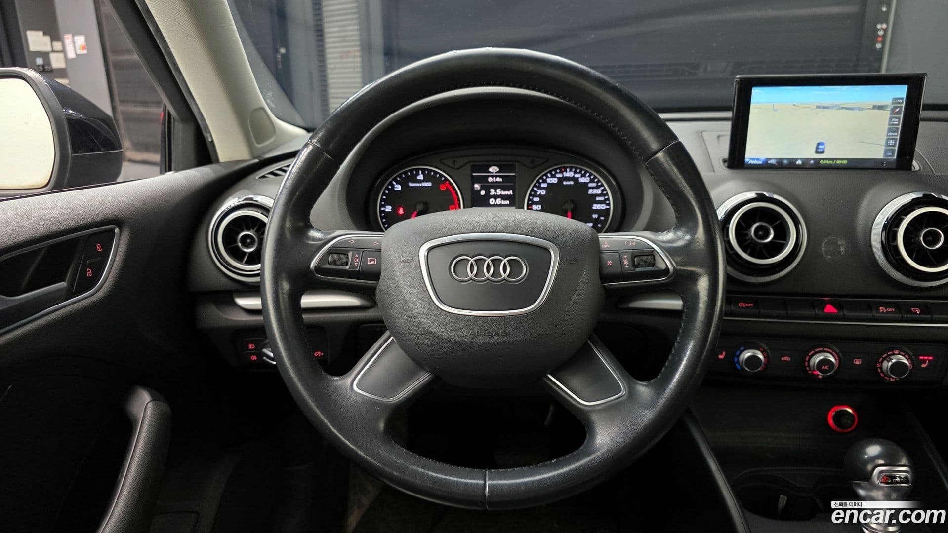 Main__Slider__Photo:A3 Audi 2015.10-12