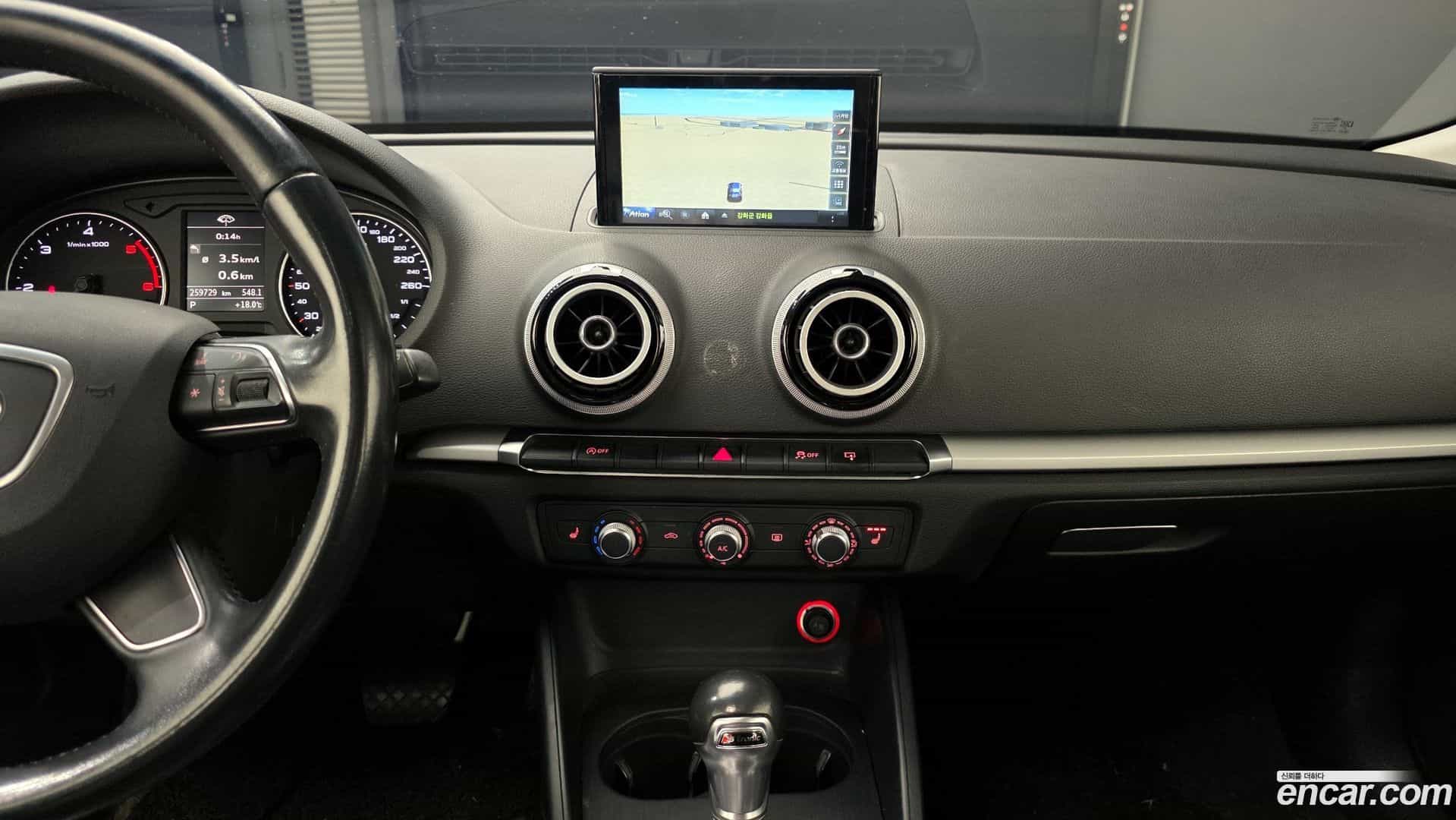 A3 Audi 2015.10-OPTION-020