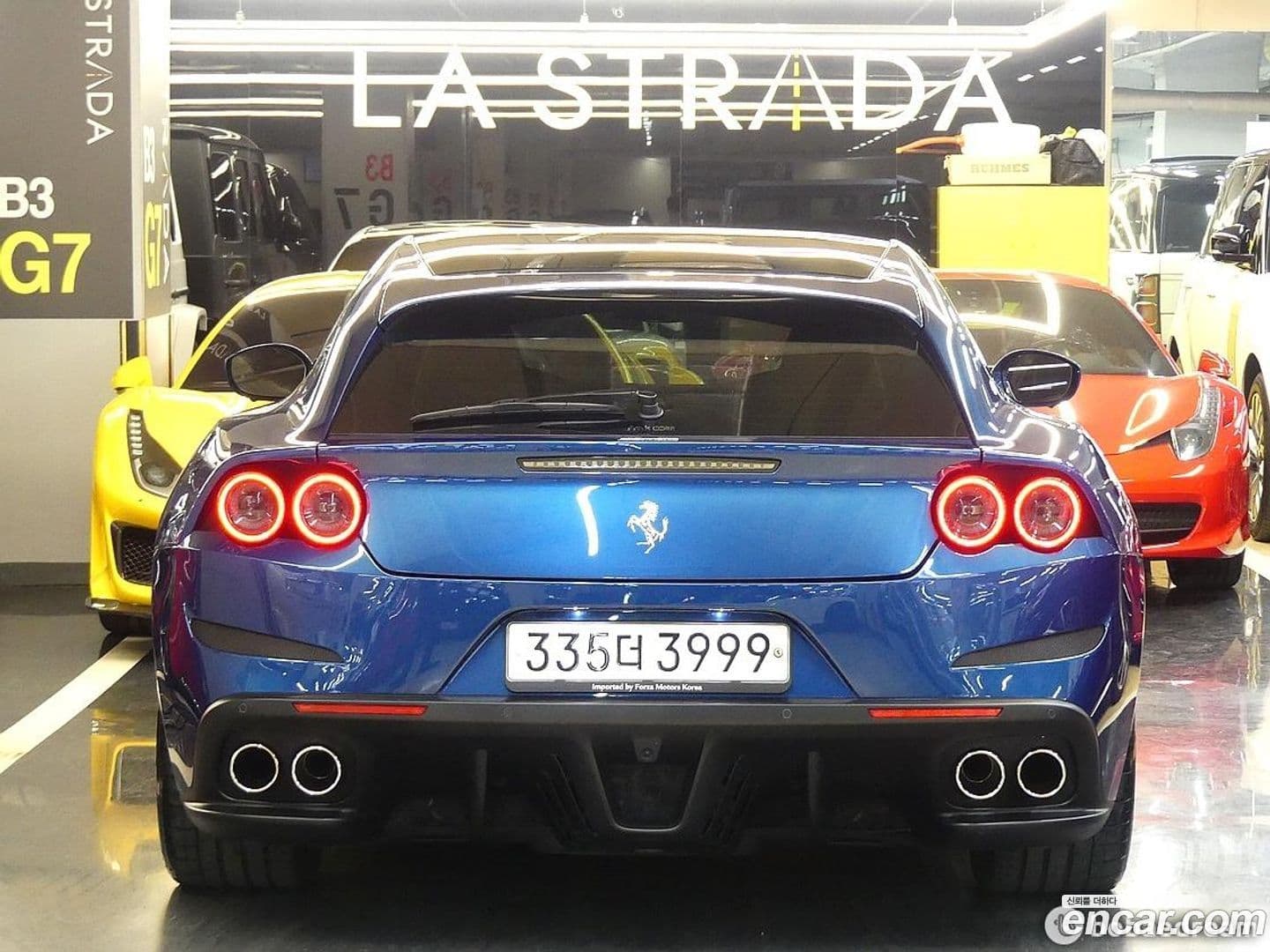 Main__Slider__Photo:GTC4 Lusso Ferrari 2019.10-1