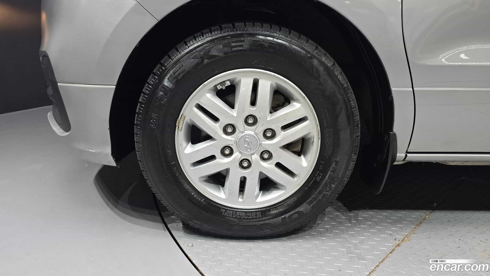 Starex Hyundai 2018.4-OUTER-005