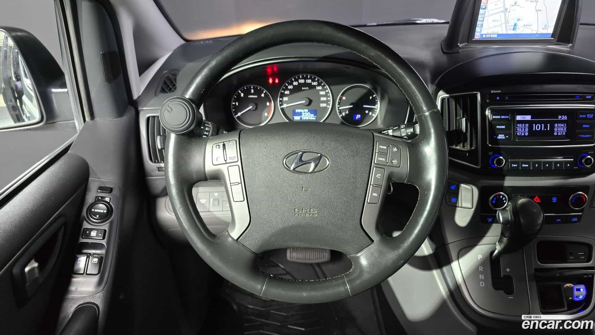 Starex Hyundai 2018.4-OPTION-017