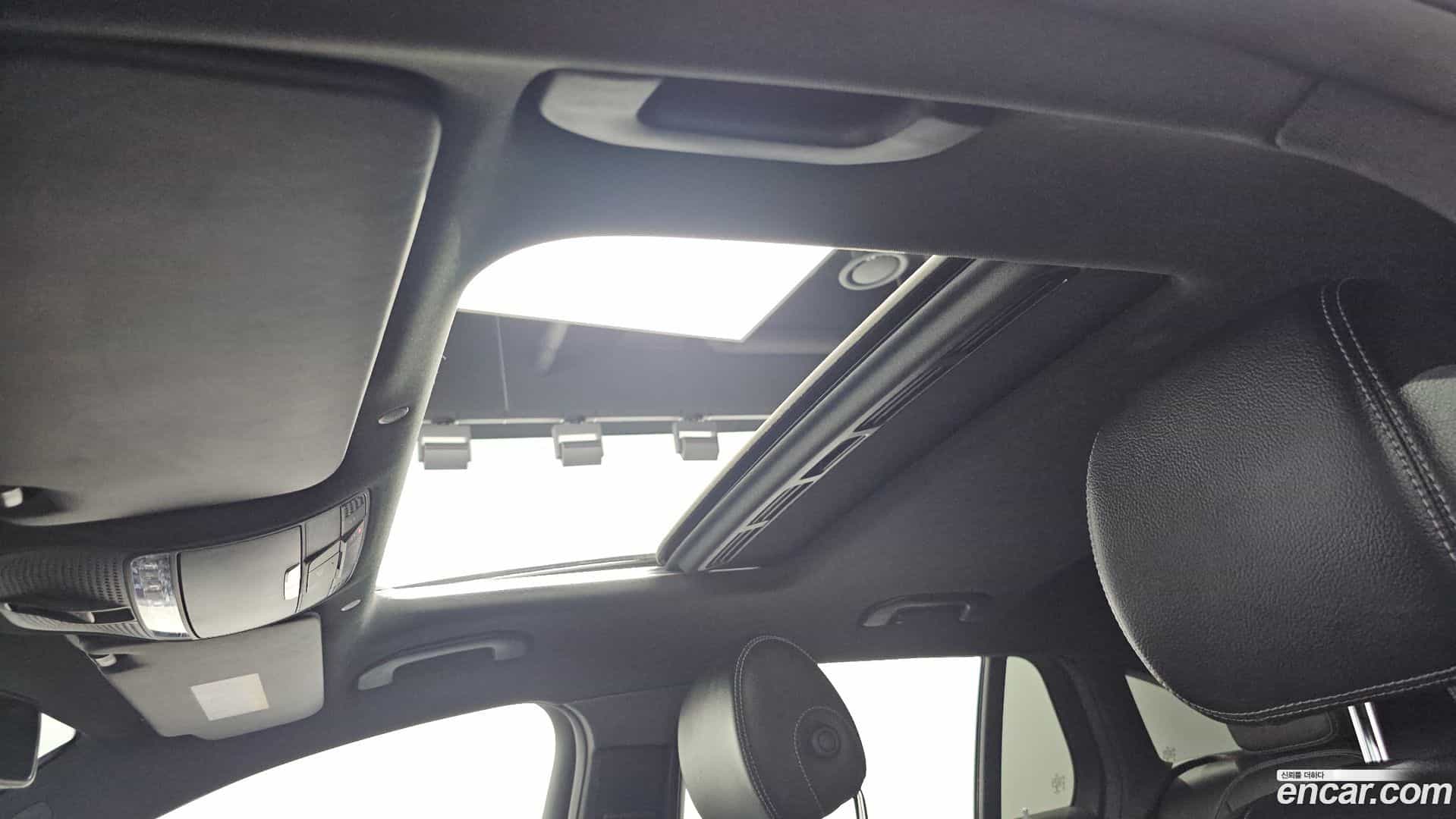 EQC Mercedes-Benz 2020.11-OPTION-022