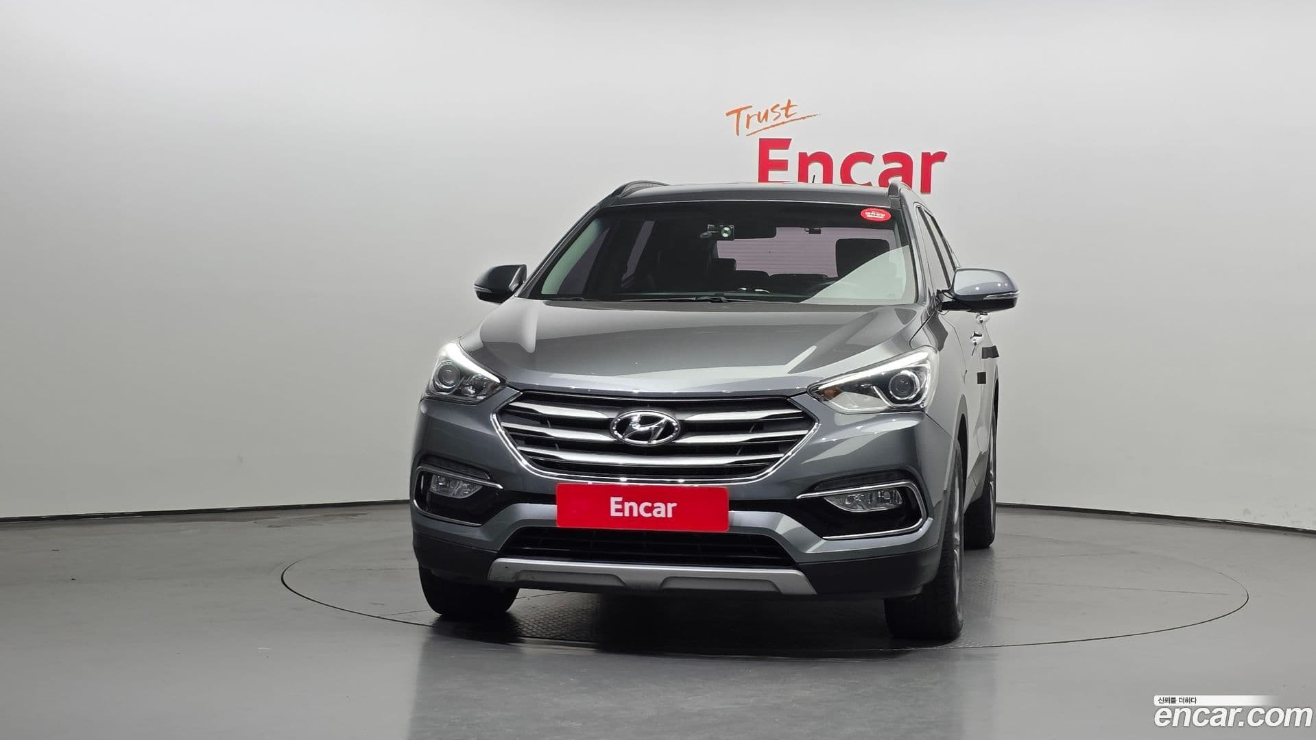 Main__Slider__Photo:Santafe Hyundai 2015.11-2