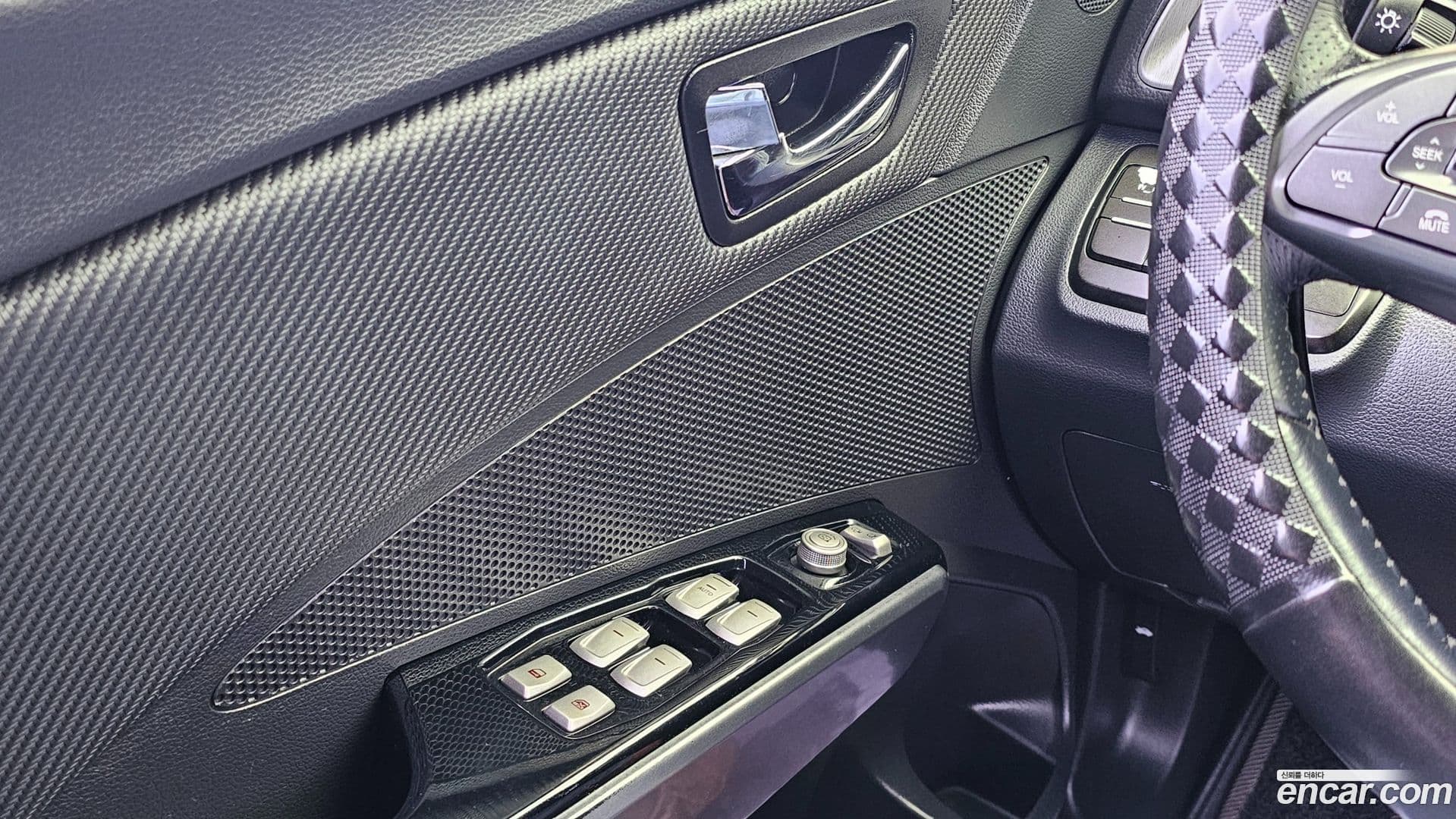 Main__Slider__Photo:TIBOLI KG Mobility 2017.7-13