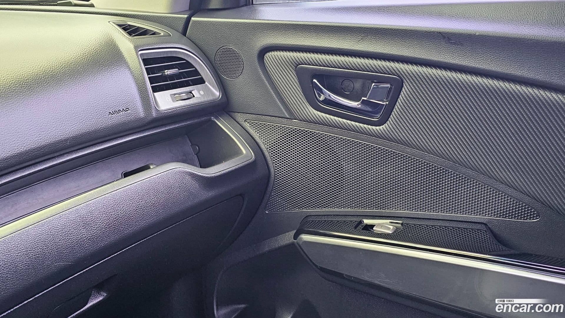 Main__Slider__Photo:TIBOLI KG Mobility 2017.7-16