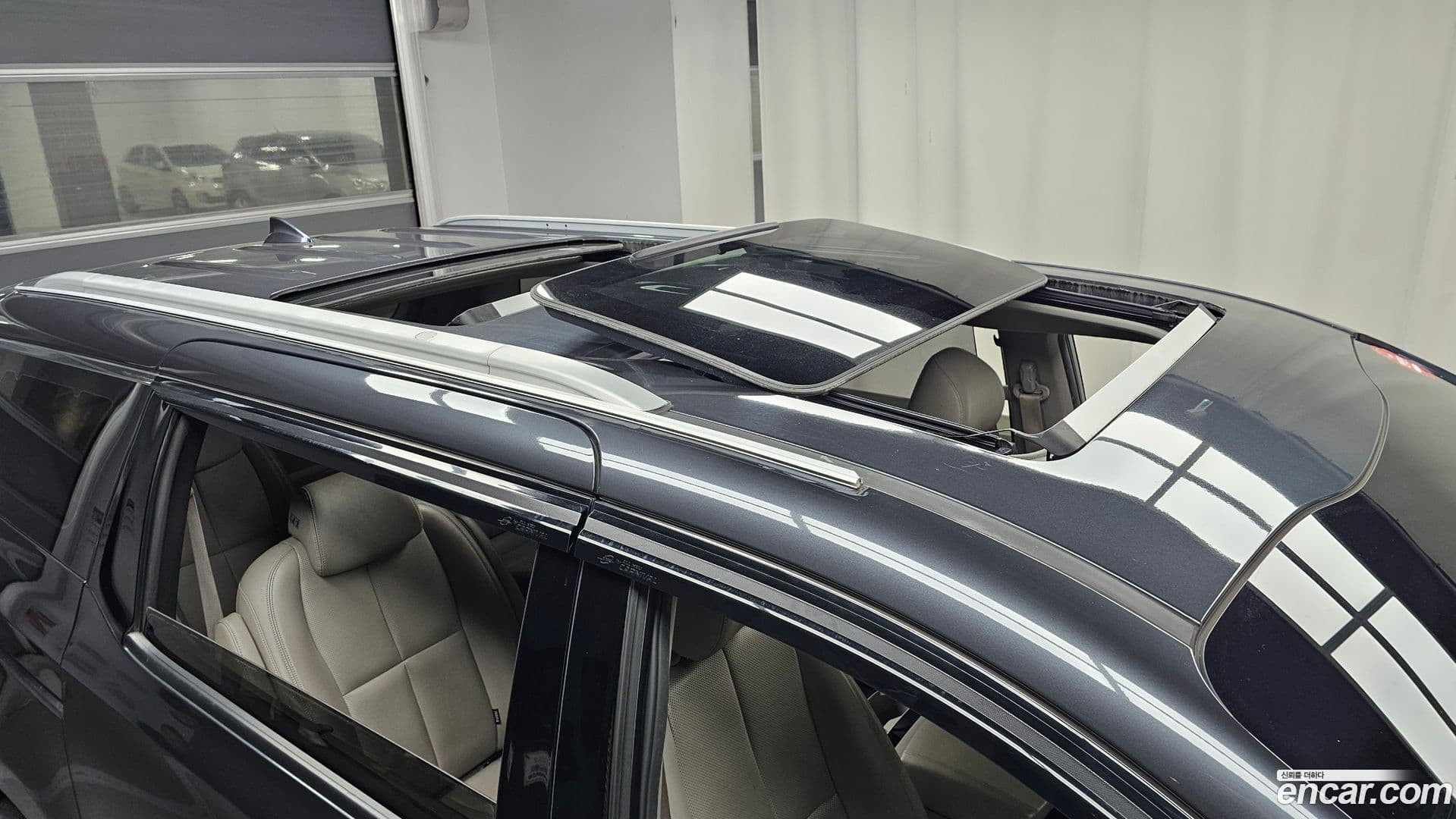 Main__Slider__Photo:Canival Kia 2014.7-18