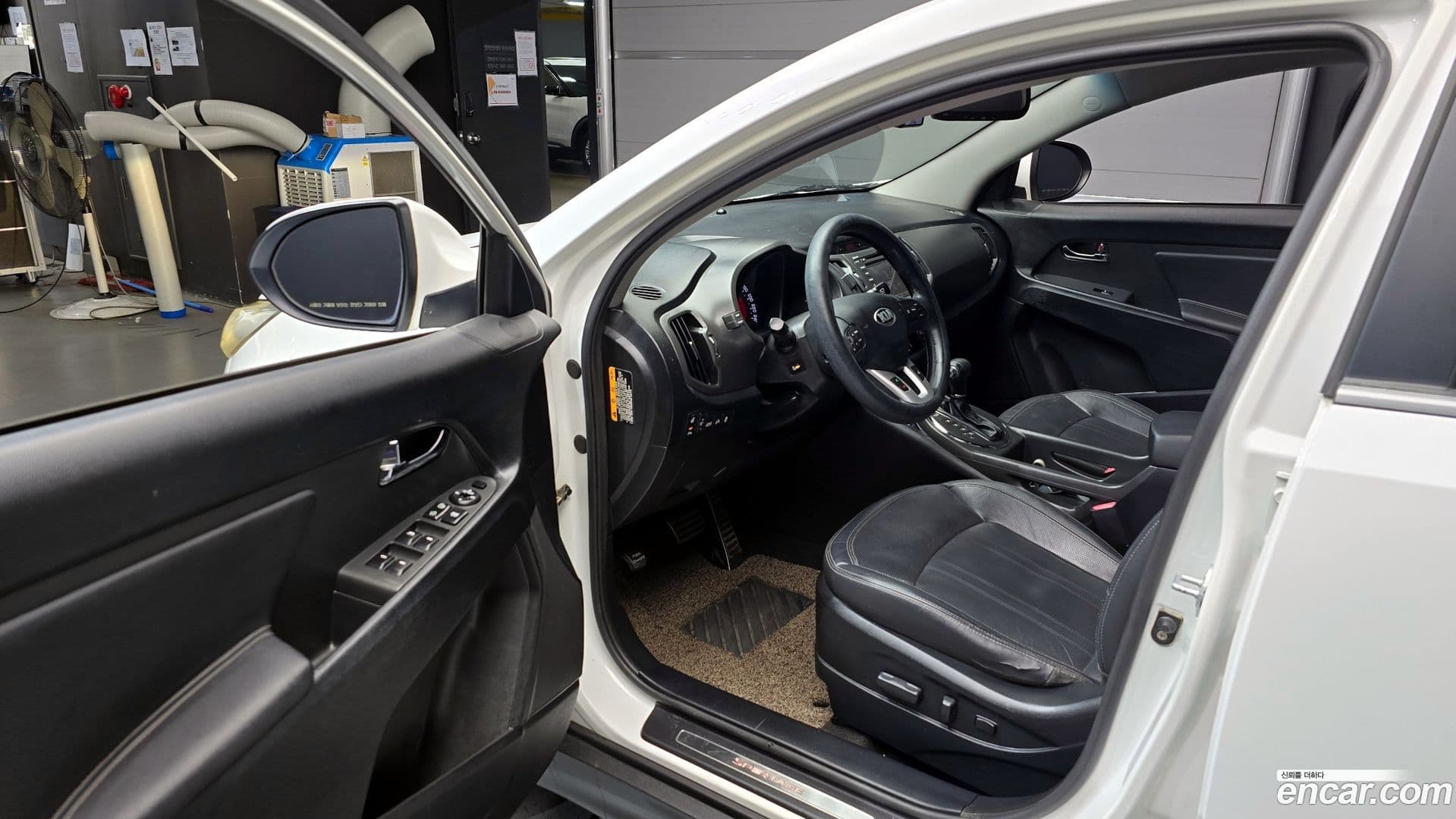 Main__Slider__Photo:Sportage Kia 2012.8-10