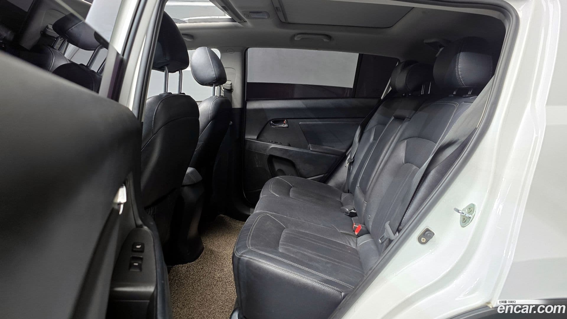 Main__Slider__Photo:Sportage Kia 2012.8-12