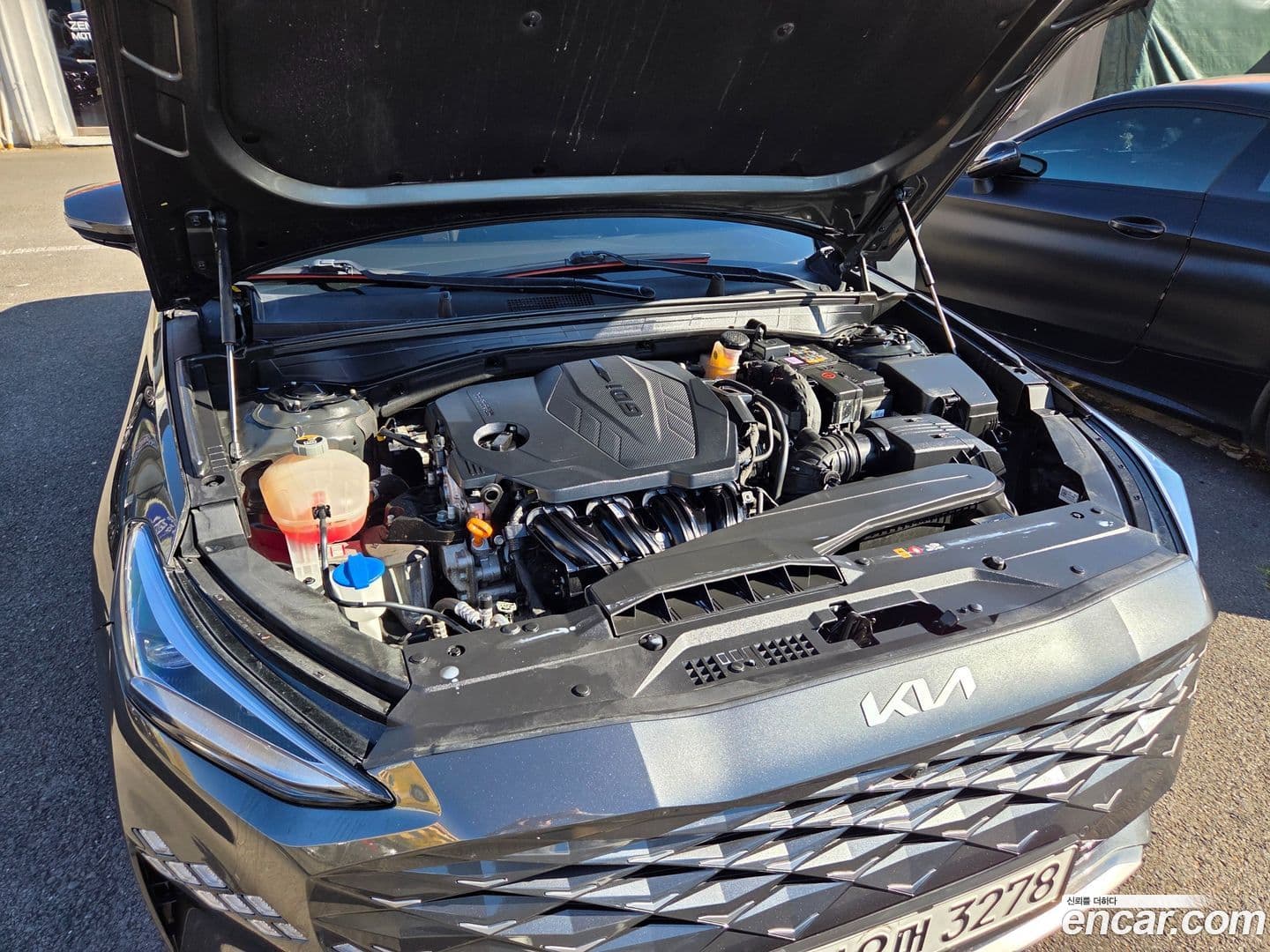 Main__Slider__Photo:K8 Kia 2021.11-19