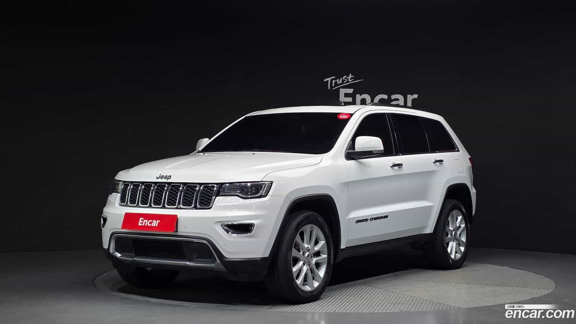 Cherokee Jeep 2016.11-OUTER-001