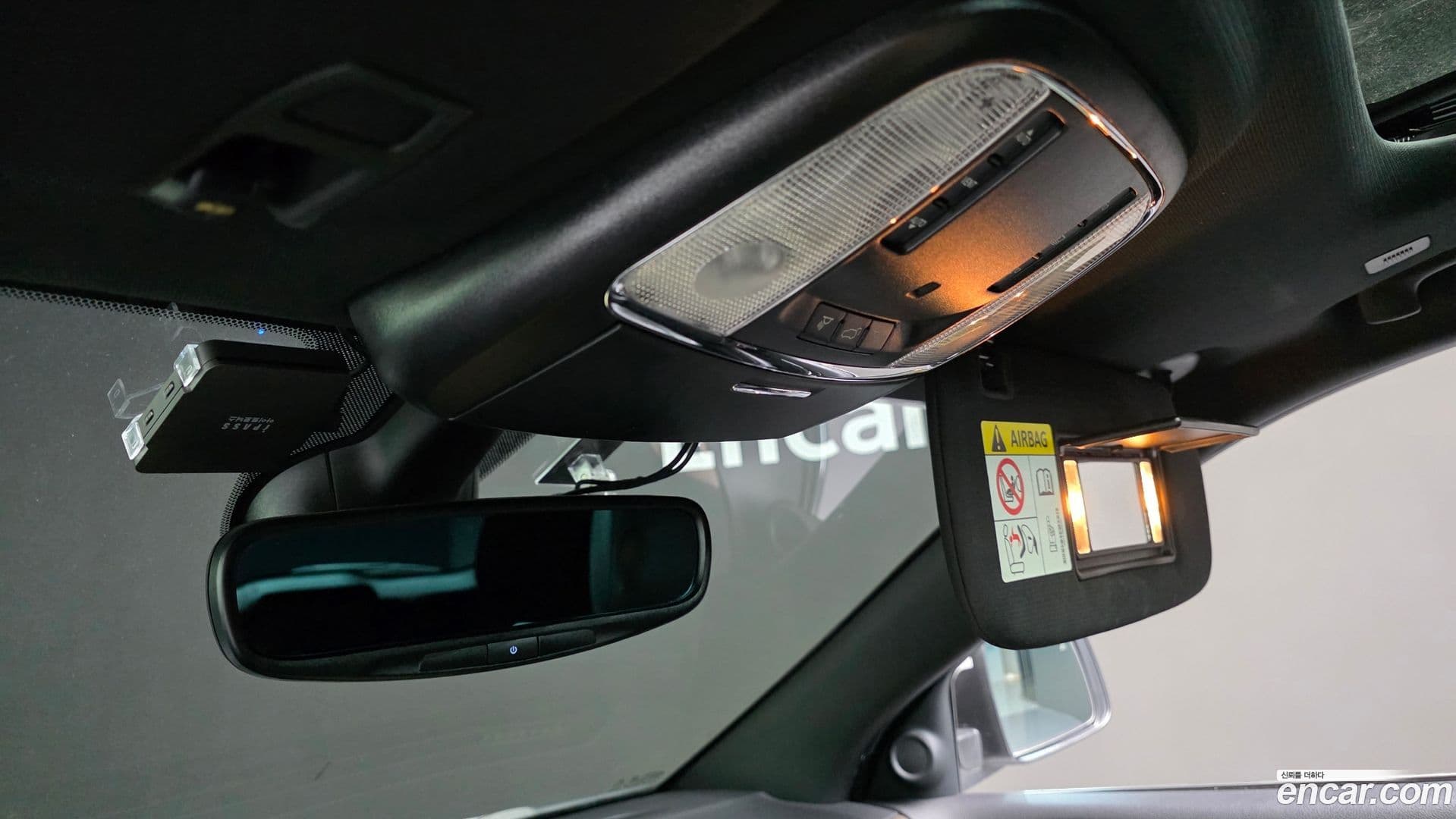 Main__Slider__Photo:Cherokee Jeep 2016.11-14