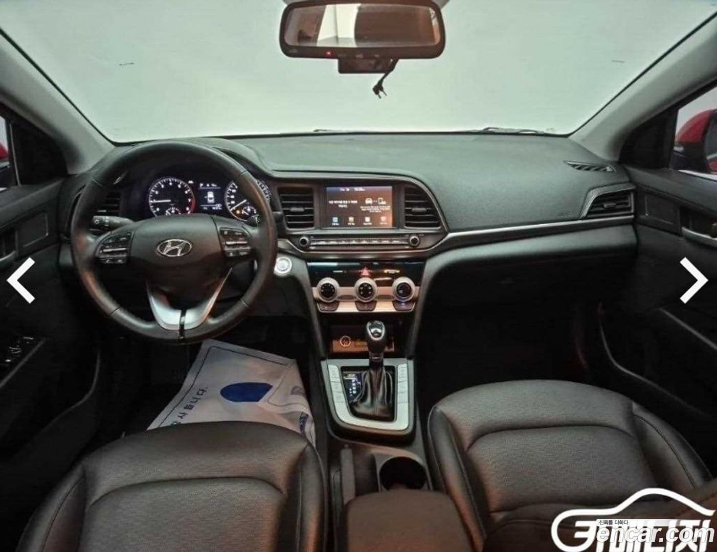 Main__Slider__Photo:AVANTE Hyundai 2019.2-5